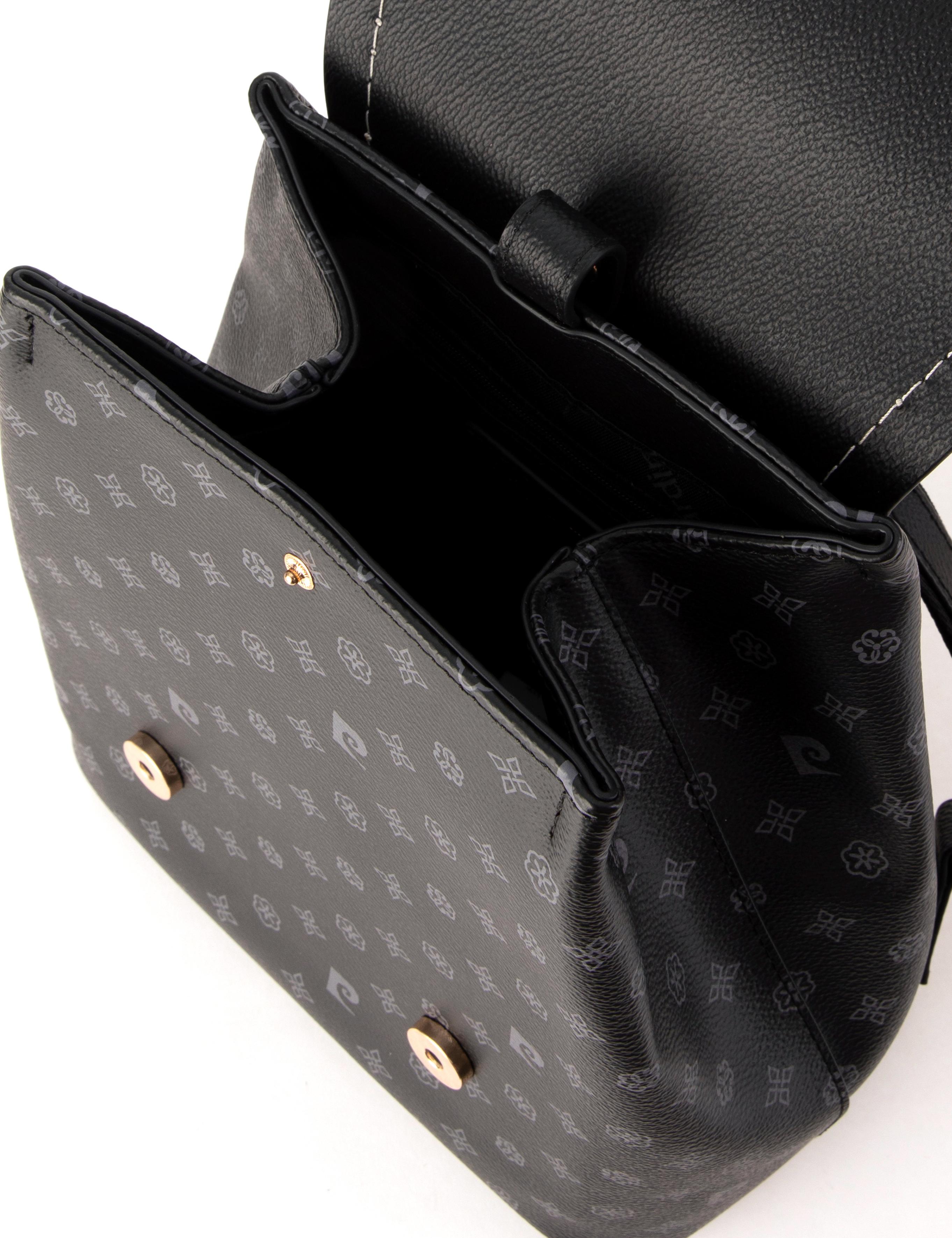 Siyah Sırt Çantası