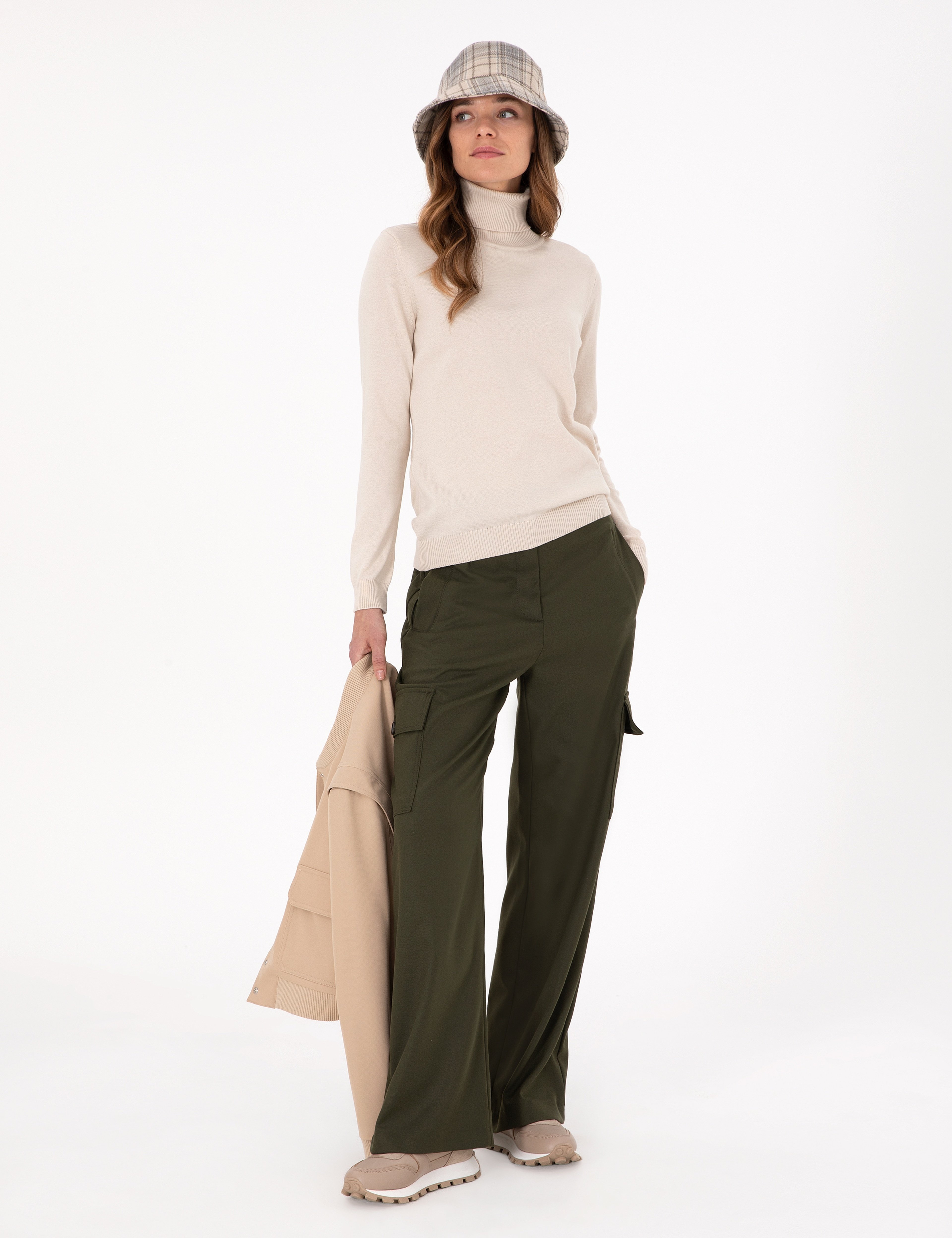 Bej Slim Fit Balıkçı Yaka Basic Kazak - Image 4