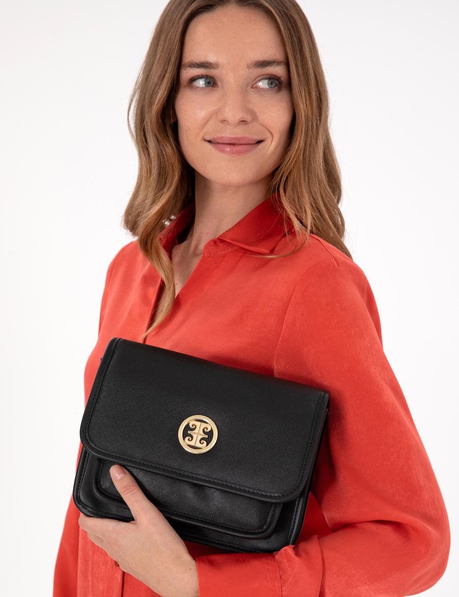 Siyah Omuz Çantası