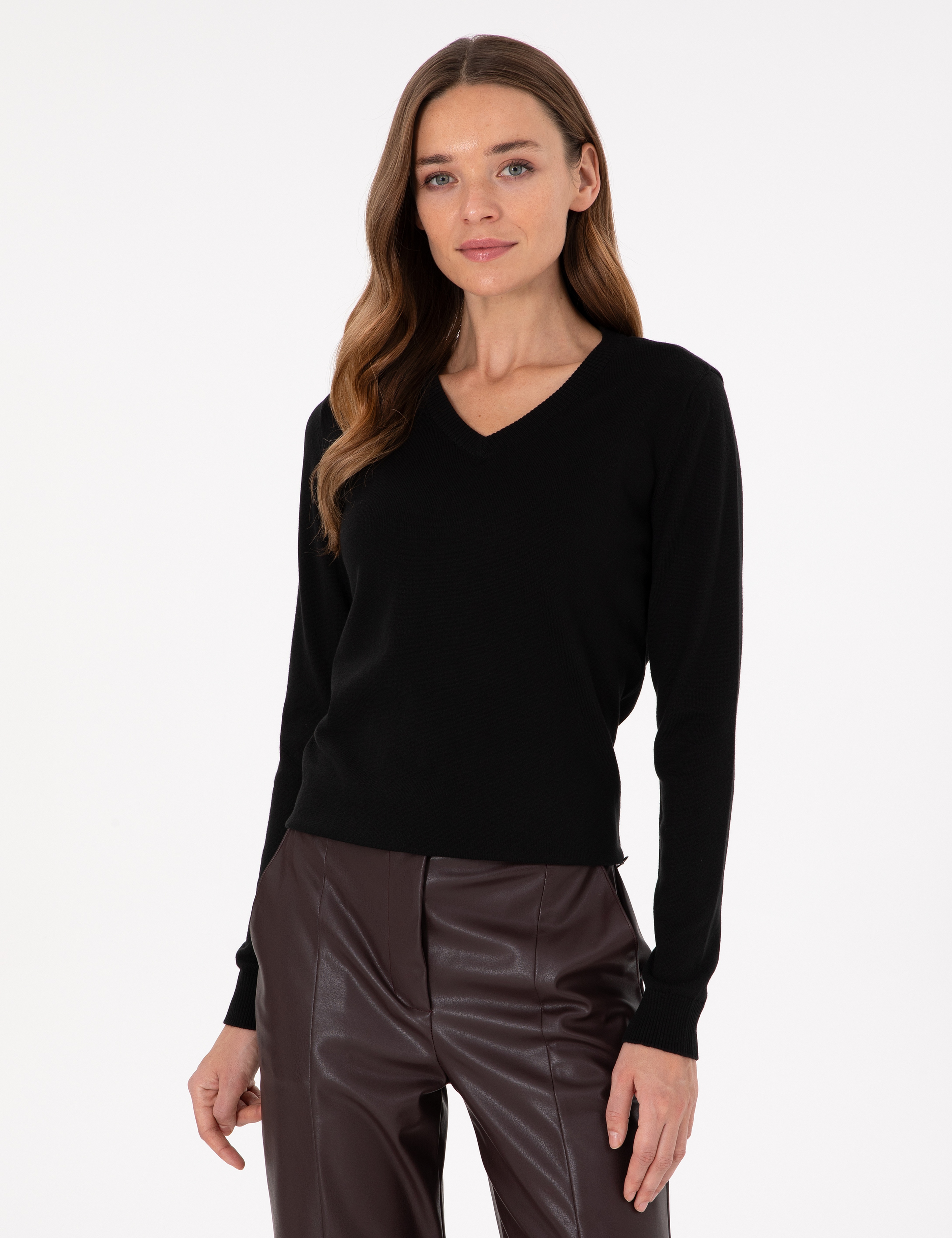 Siyah Slim Fit V Yaka Basic Kazak - Image 2