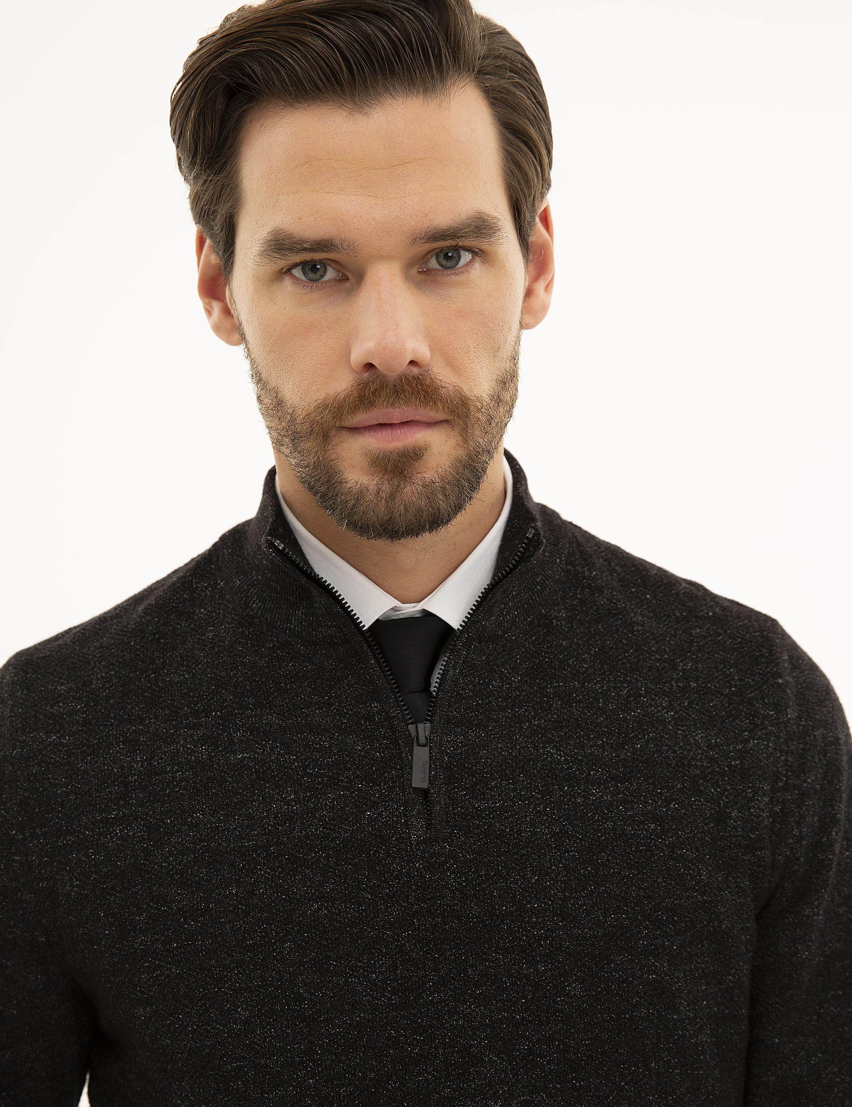 Siyah Slim Fit Fermuarlı Dik Yaka Triko Kazak