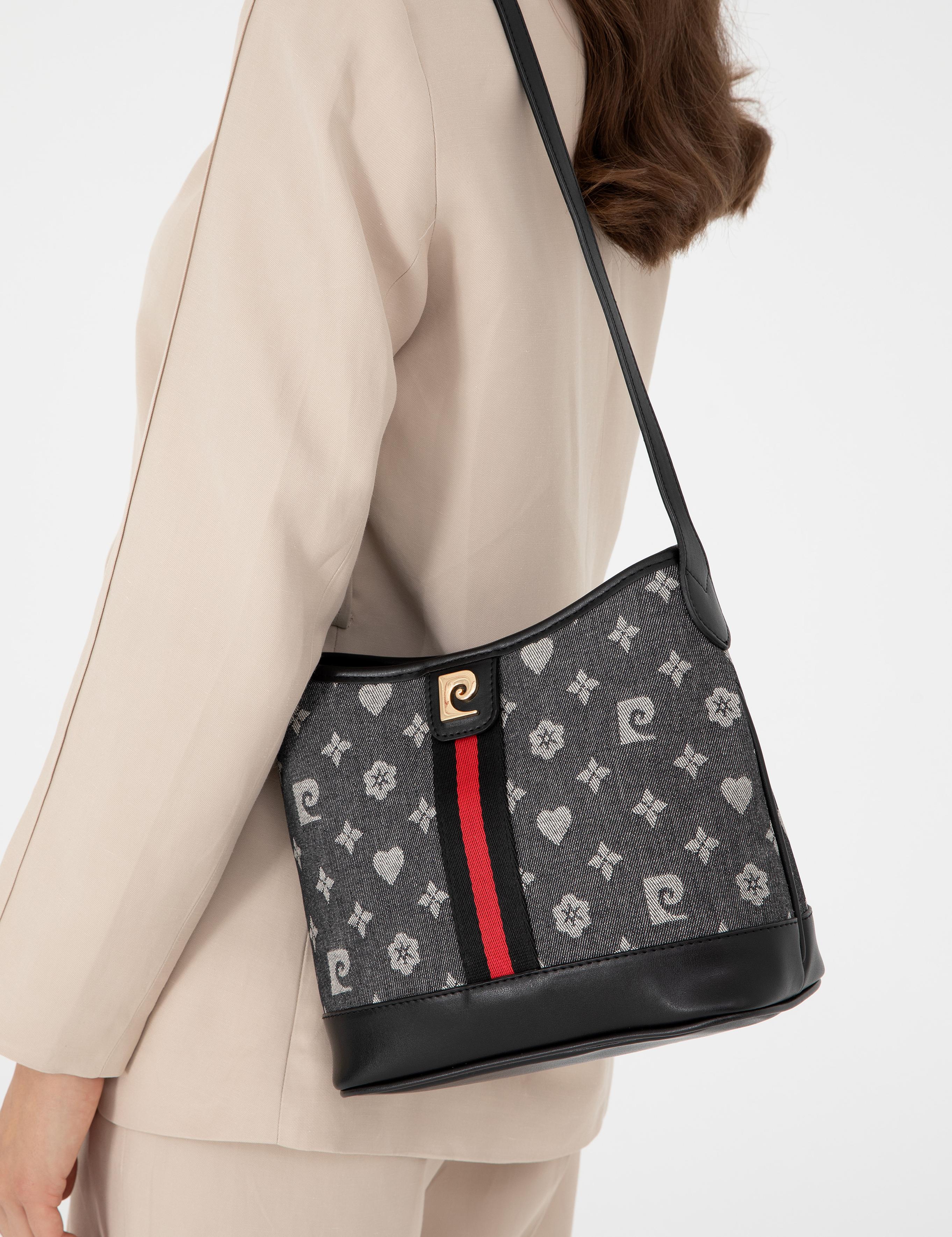 Siyah Çapraz Çanta