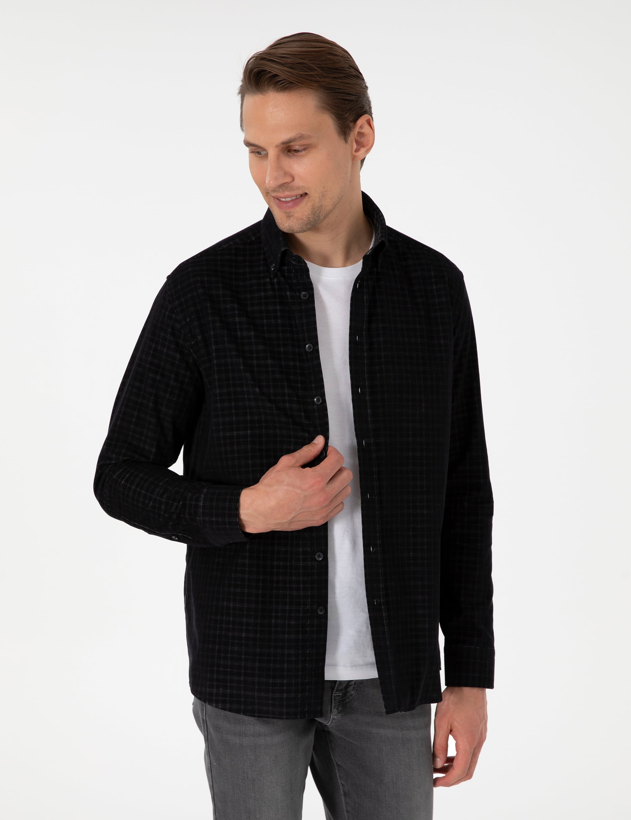 Siyah Regular Fit Uzun Kollu Gömlek