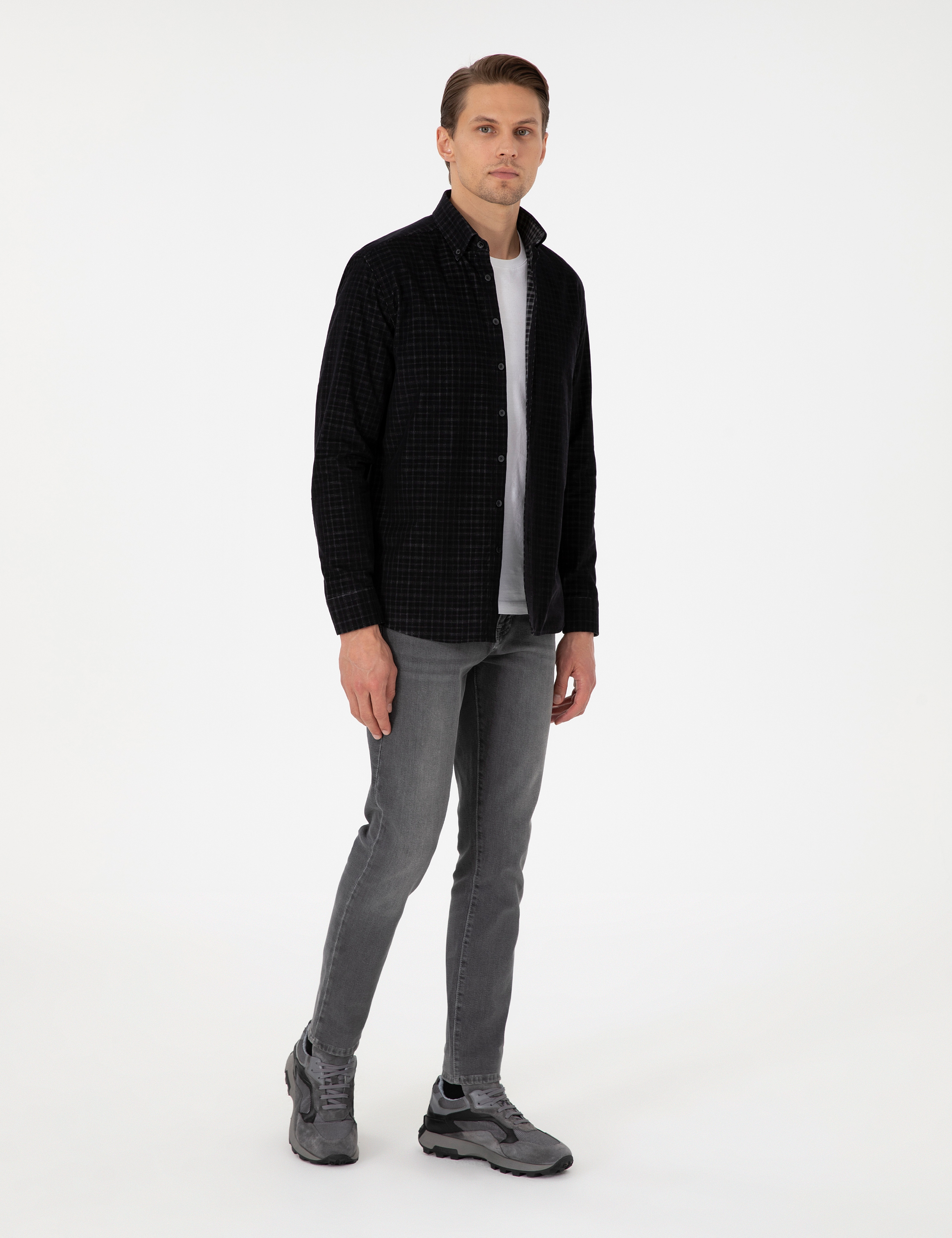 Siyah Regular Fit Uzun Kollu Gömlek