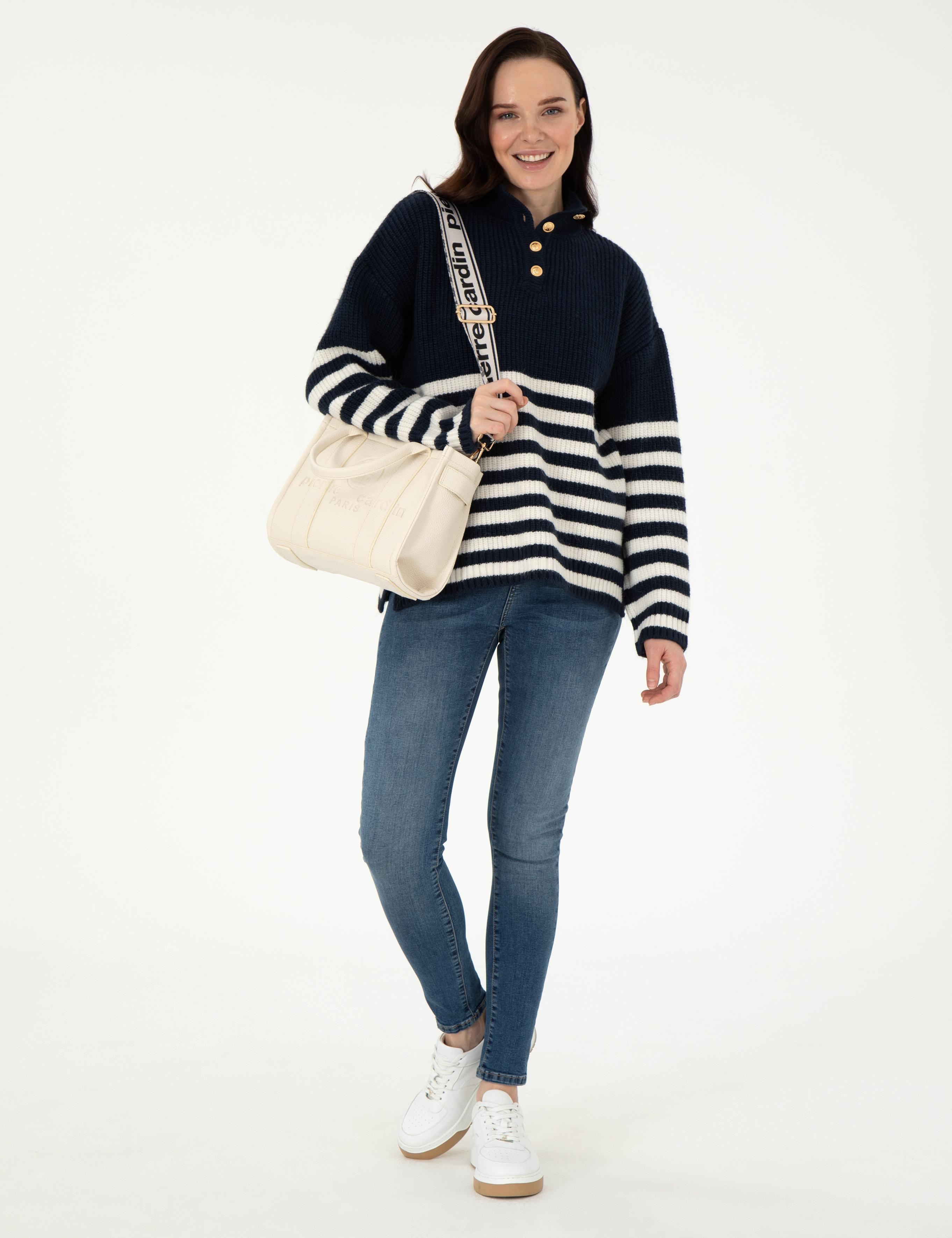 Lacivert Comfort Fit Düğmeli Kazak