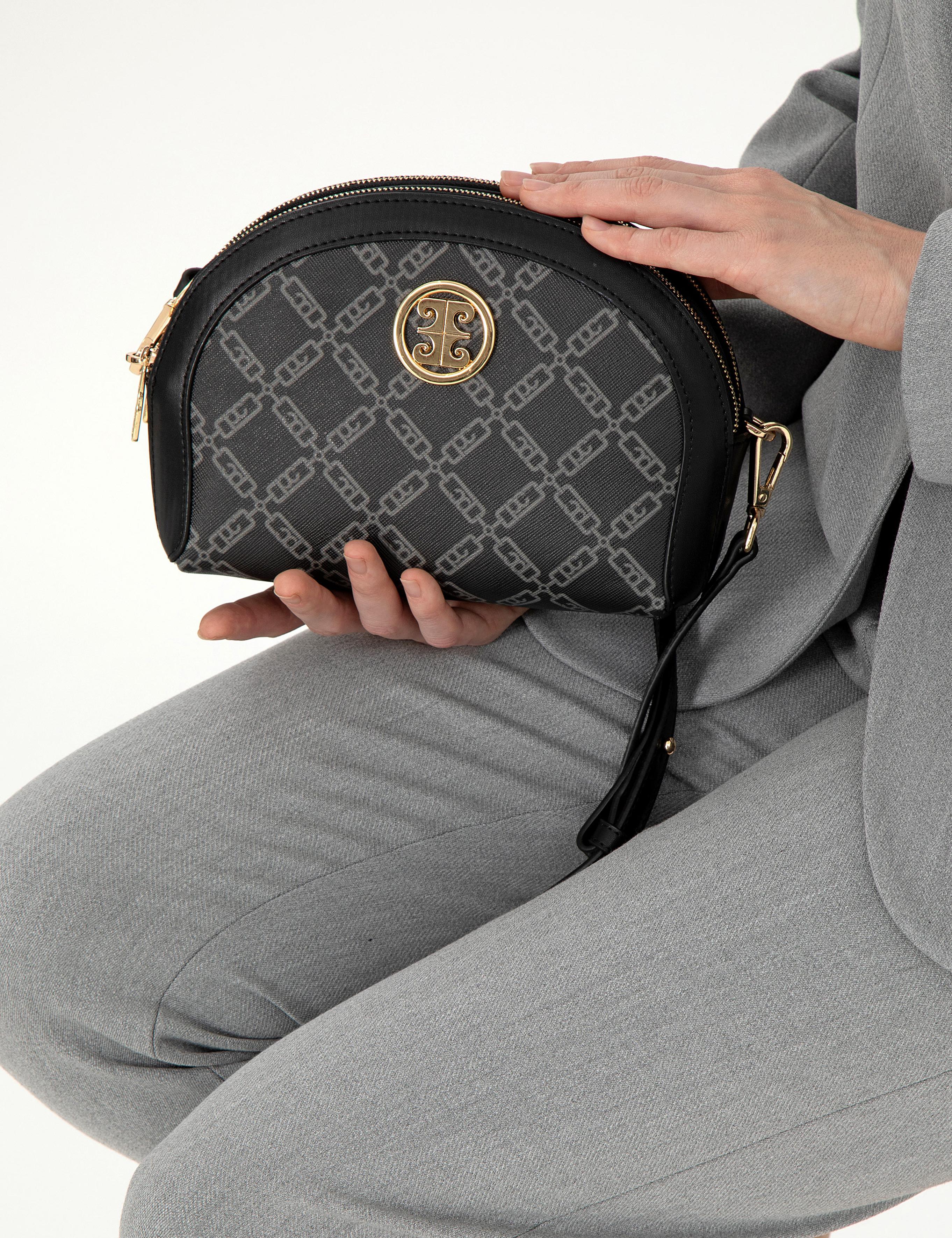 Siyah Çapraz Çanta