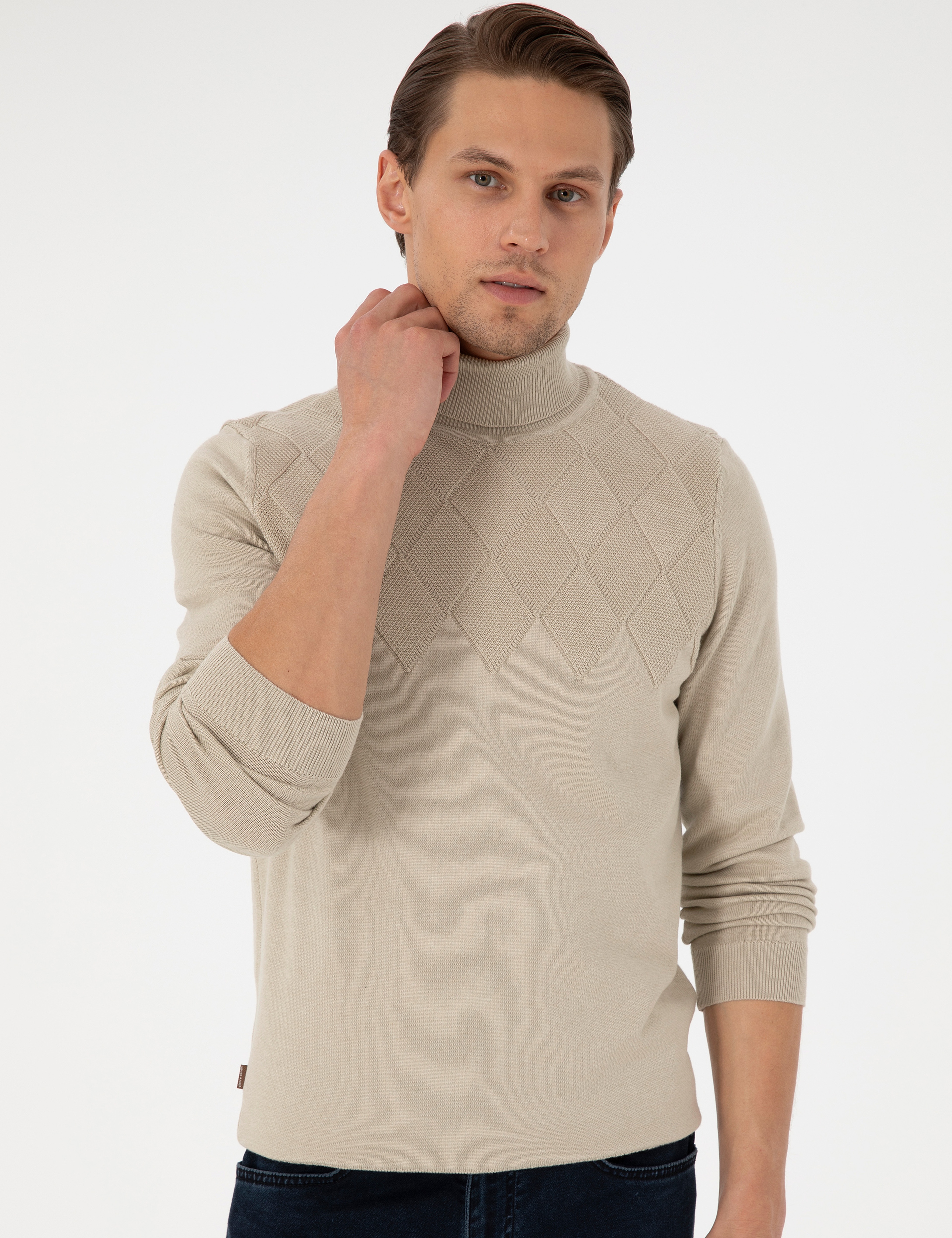 Kum Melanj Slim Fit Balıkçı Yaka Triko Kazak - Image 3