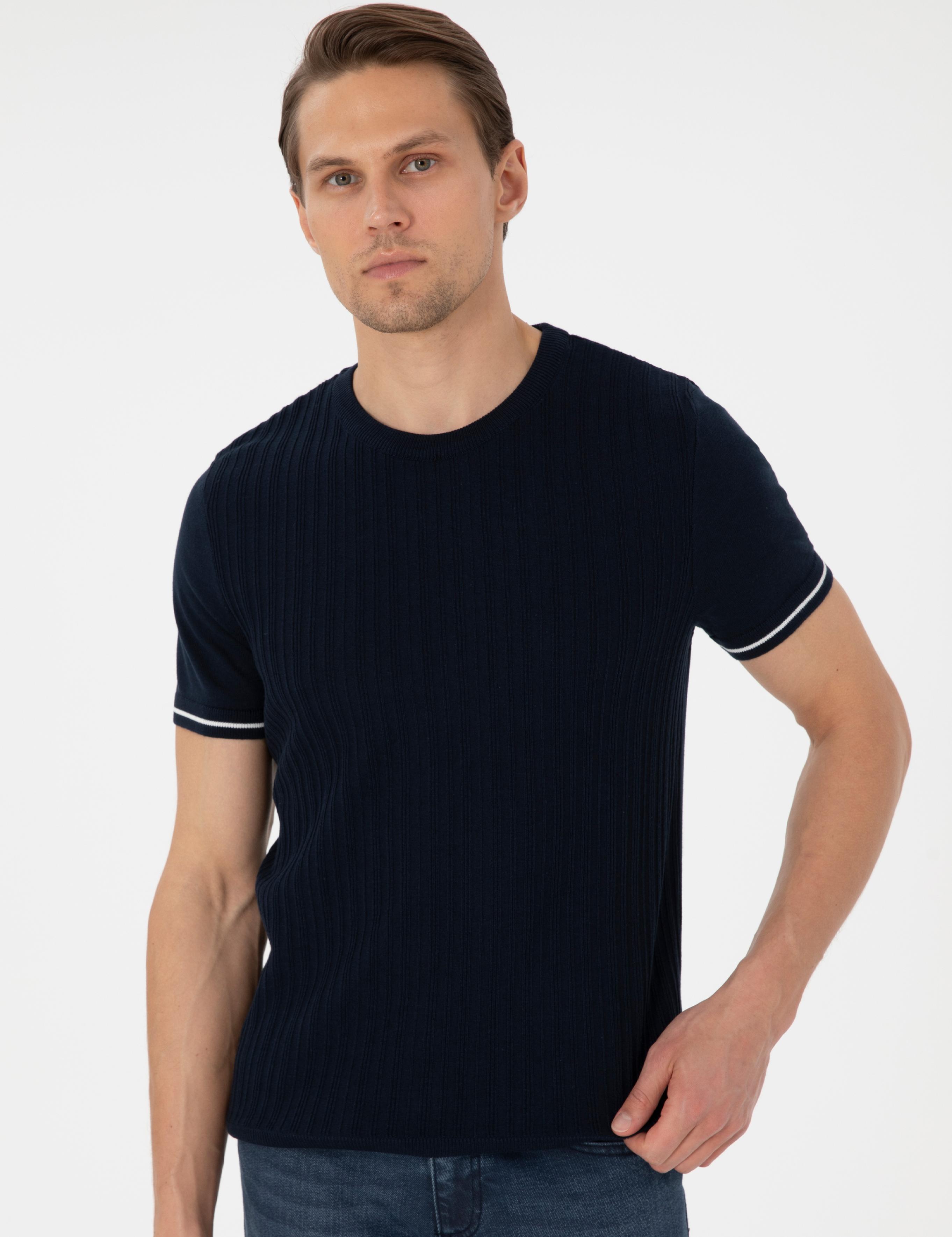 Lacivert Slim Fit Bisiklet Yaka Triko Tişört