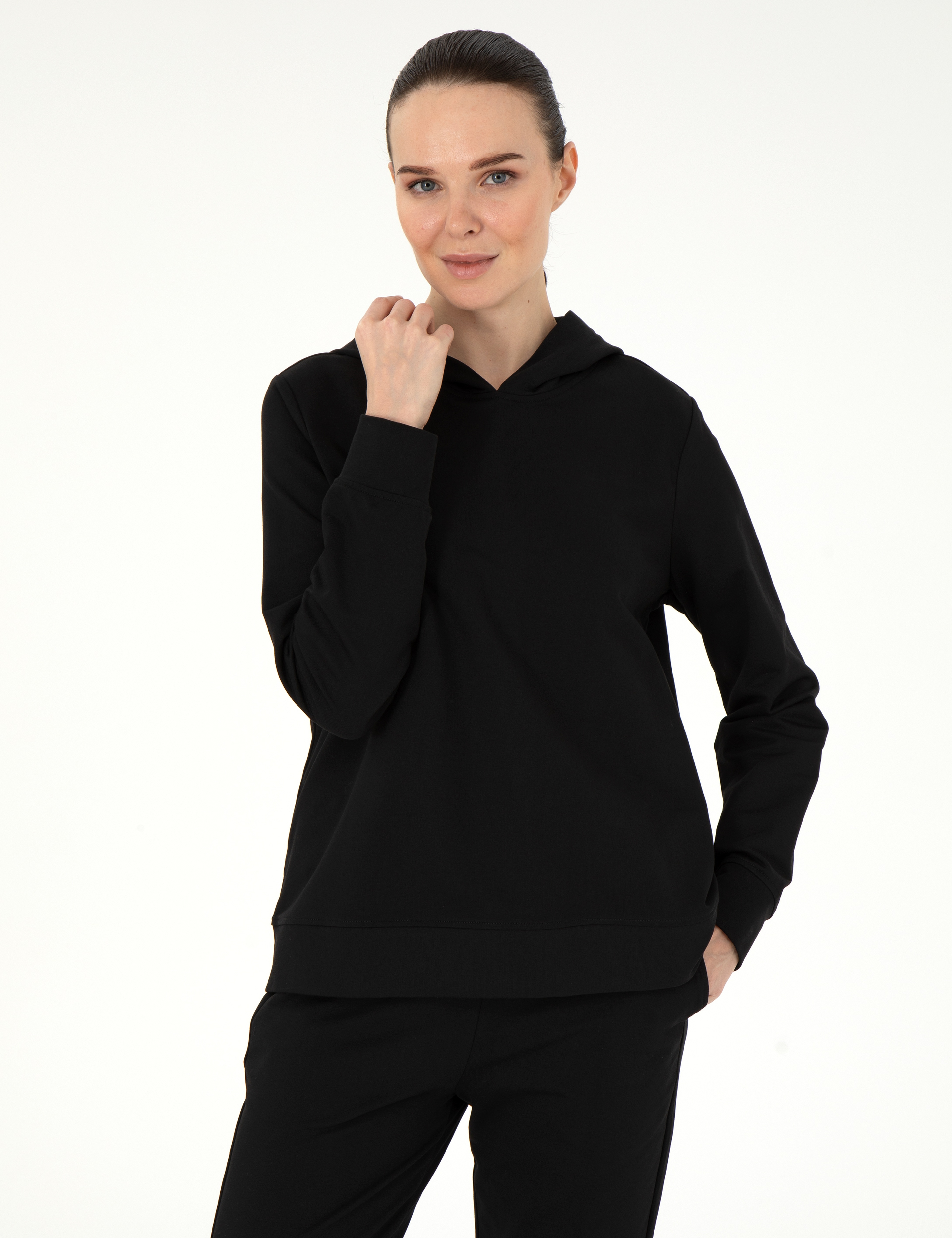 Siyah Oversize Kapüşonlu Sweatshirt - Image 1