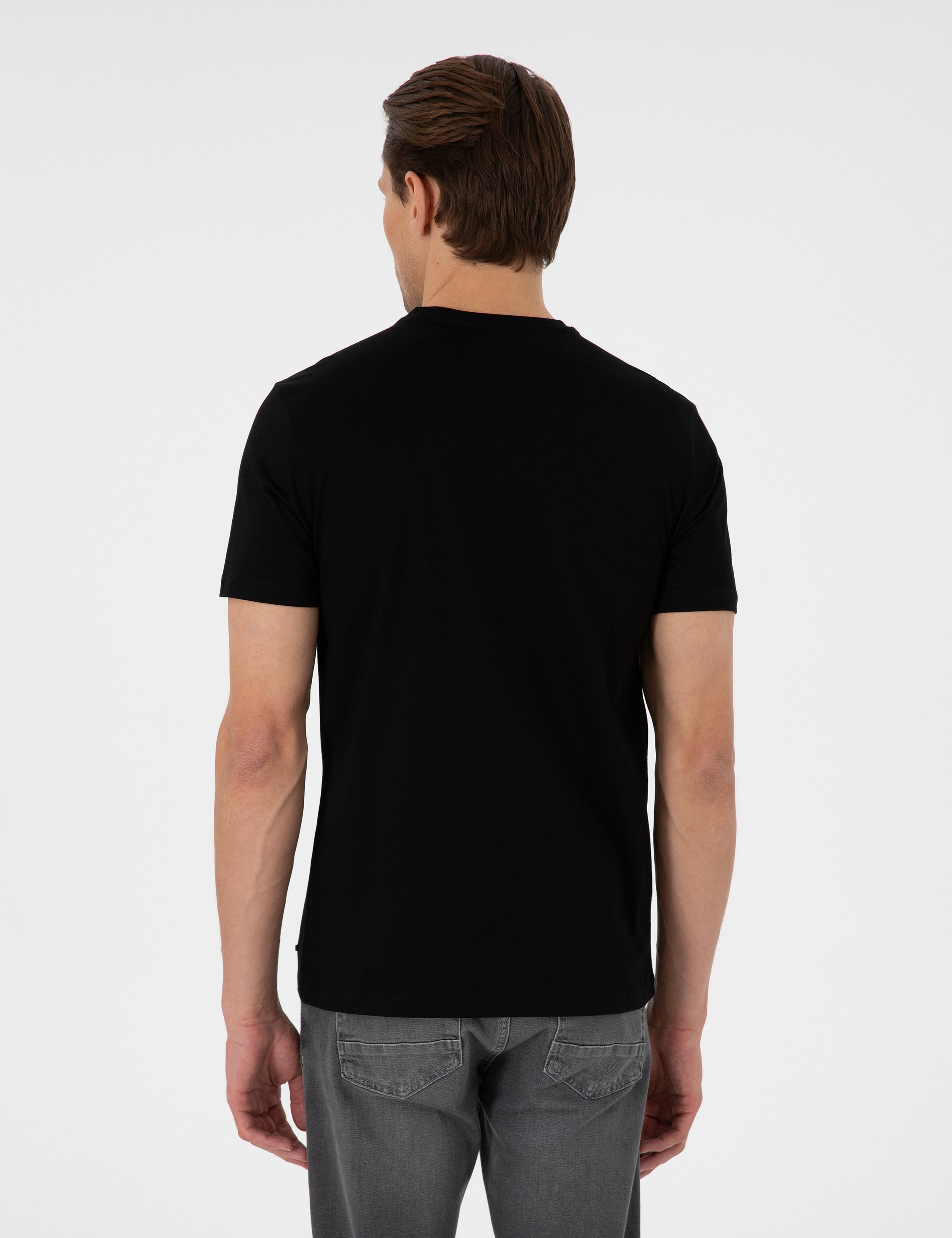 Siyah Slim Fit %100 Pamuk Bisiklet Yaka Tişört