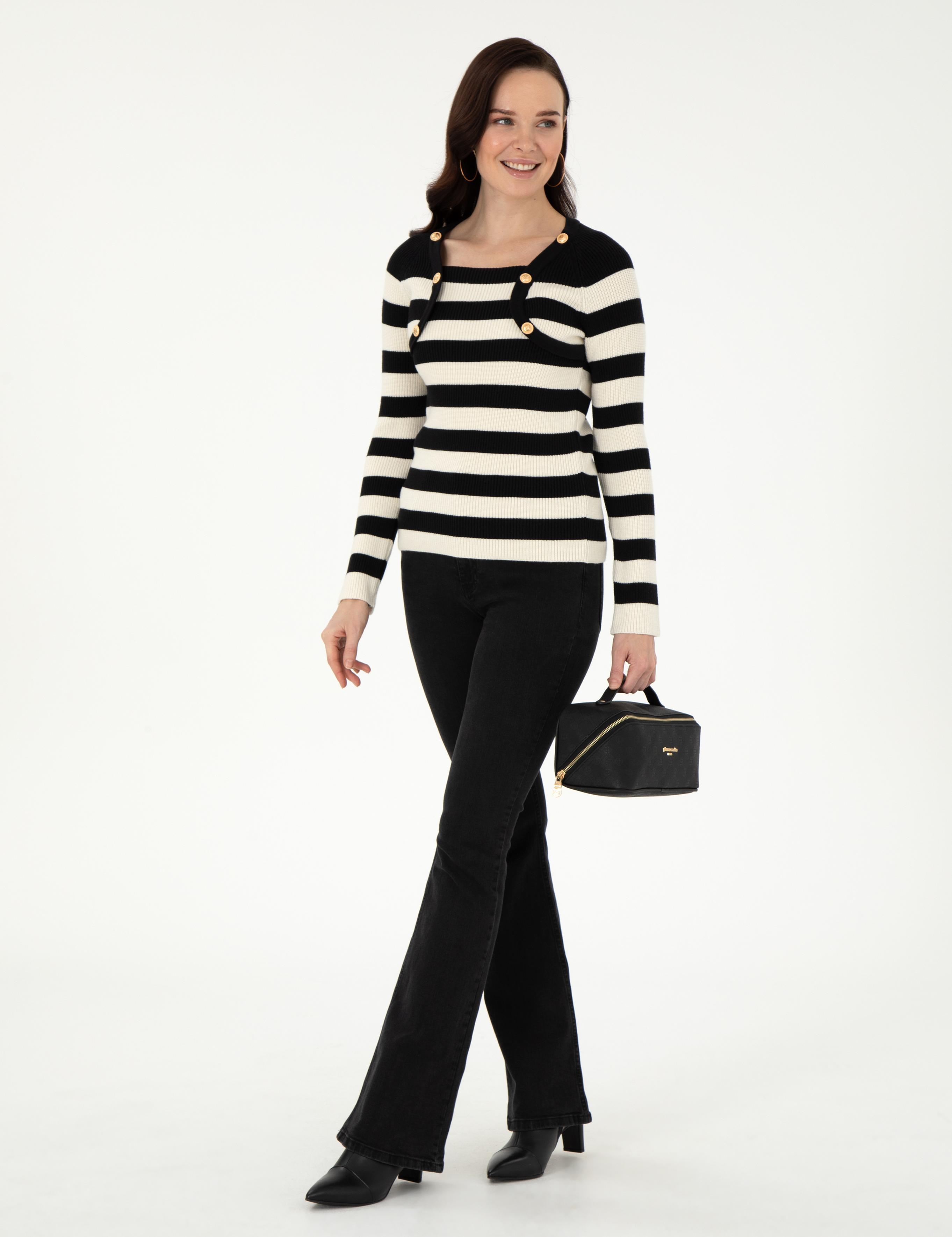 Siyah Slim Fit Kazak