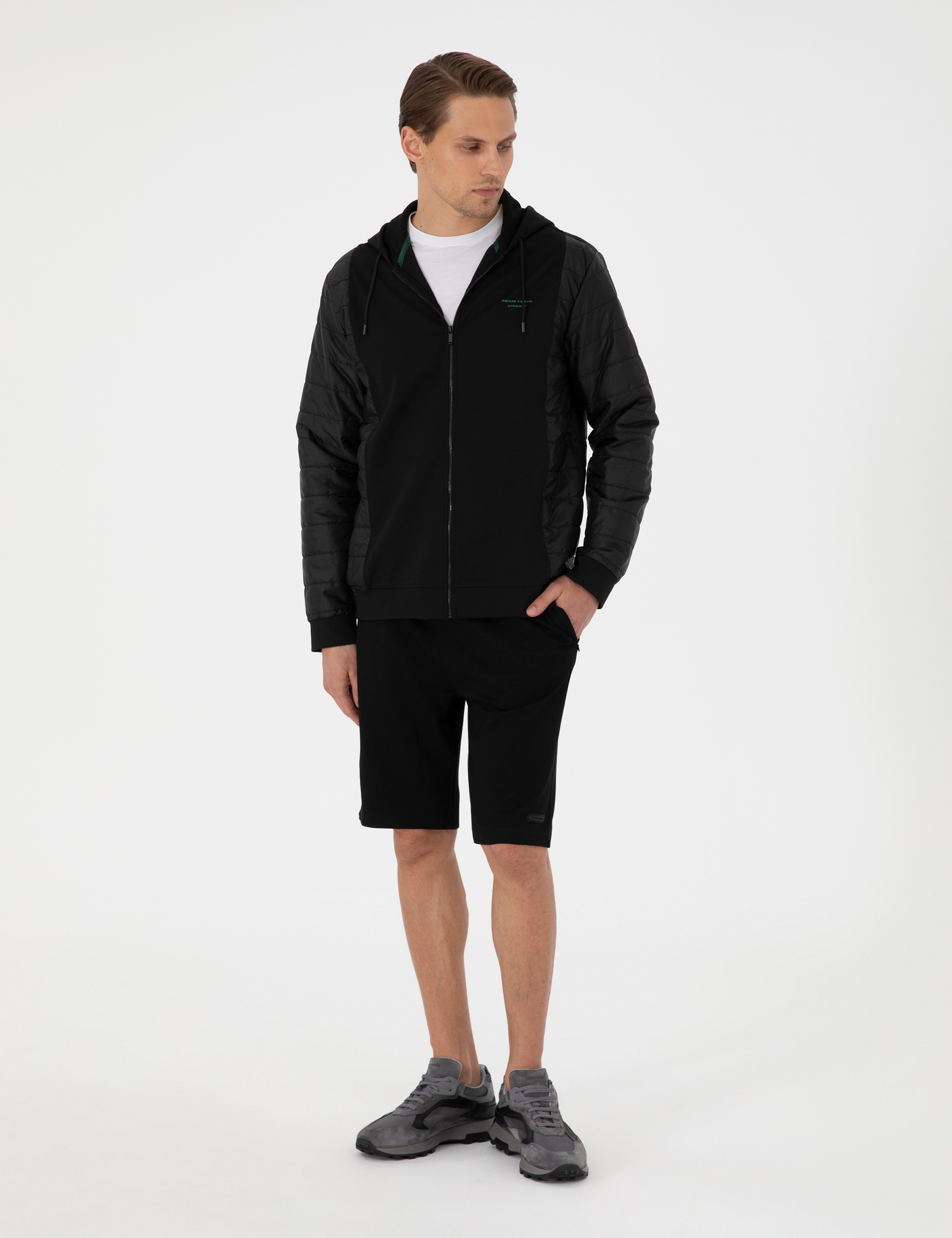 Siyah Comfort Fit Örme Şort