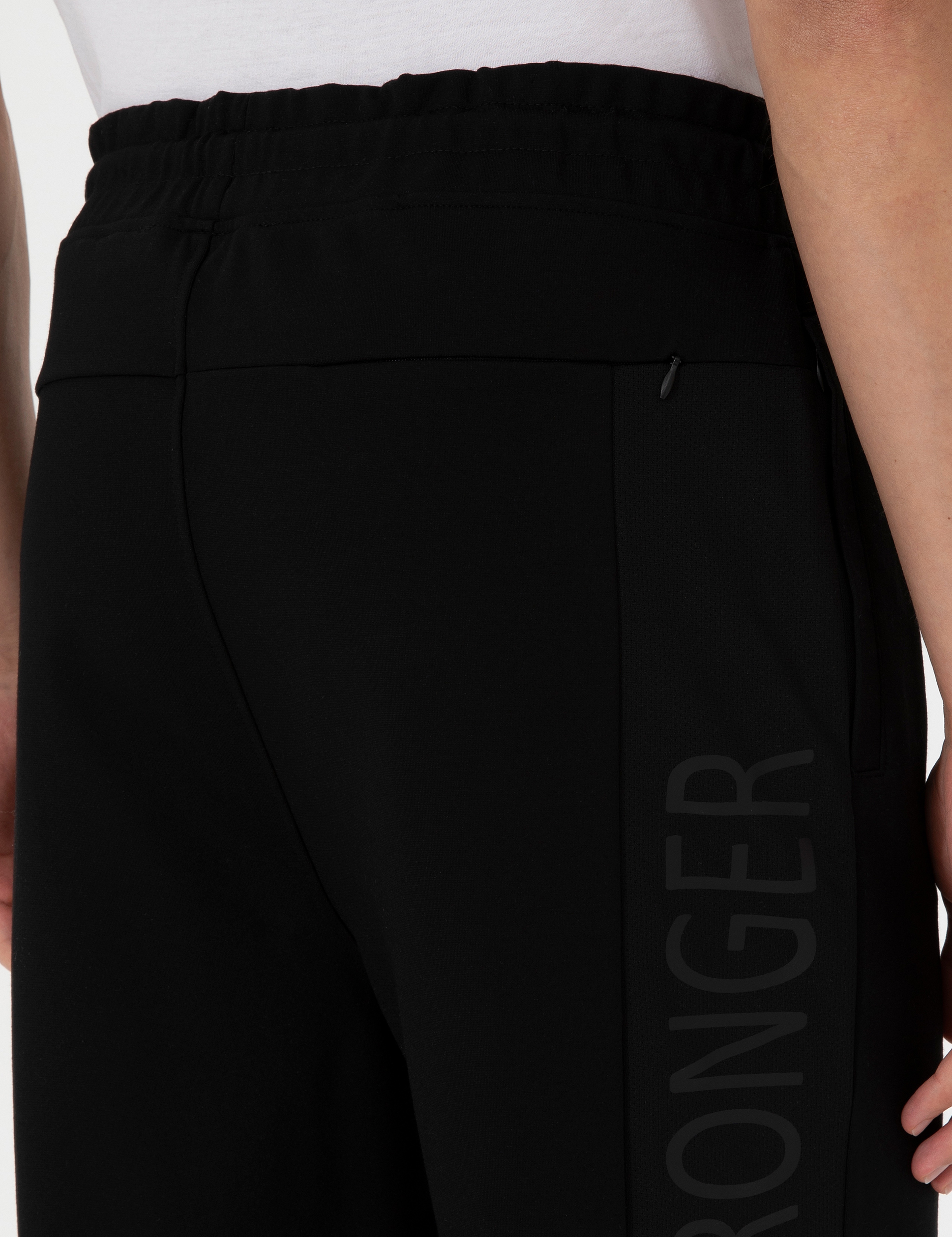 Siyah Comfort Fit Örme Şort - Image 6