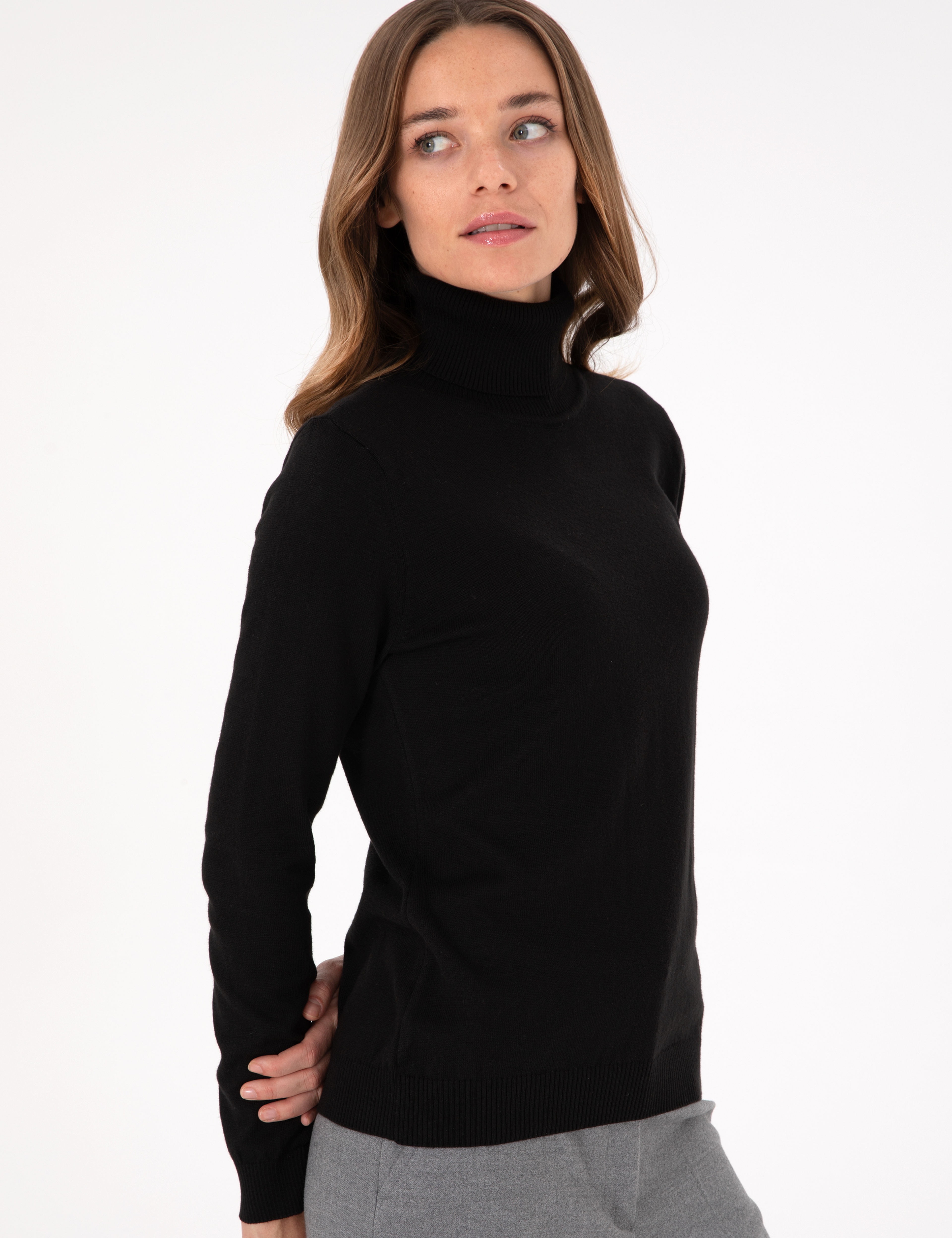 Siyah Slim Fit Balıkçı Yaka Basic Kazak - Image 3
