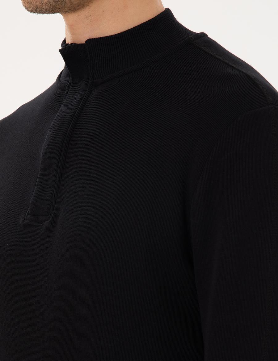 Siyah Regular Fit Sweatshirt