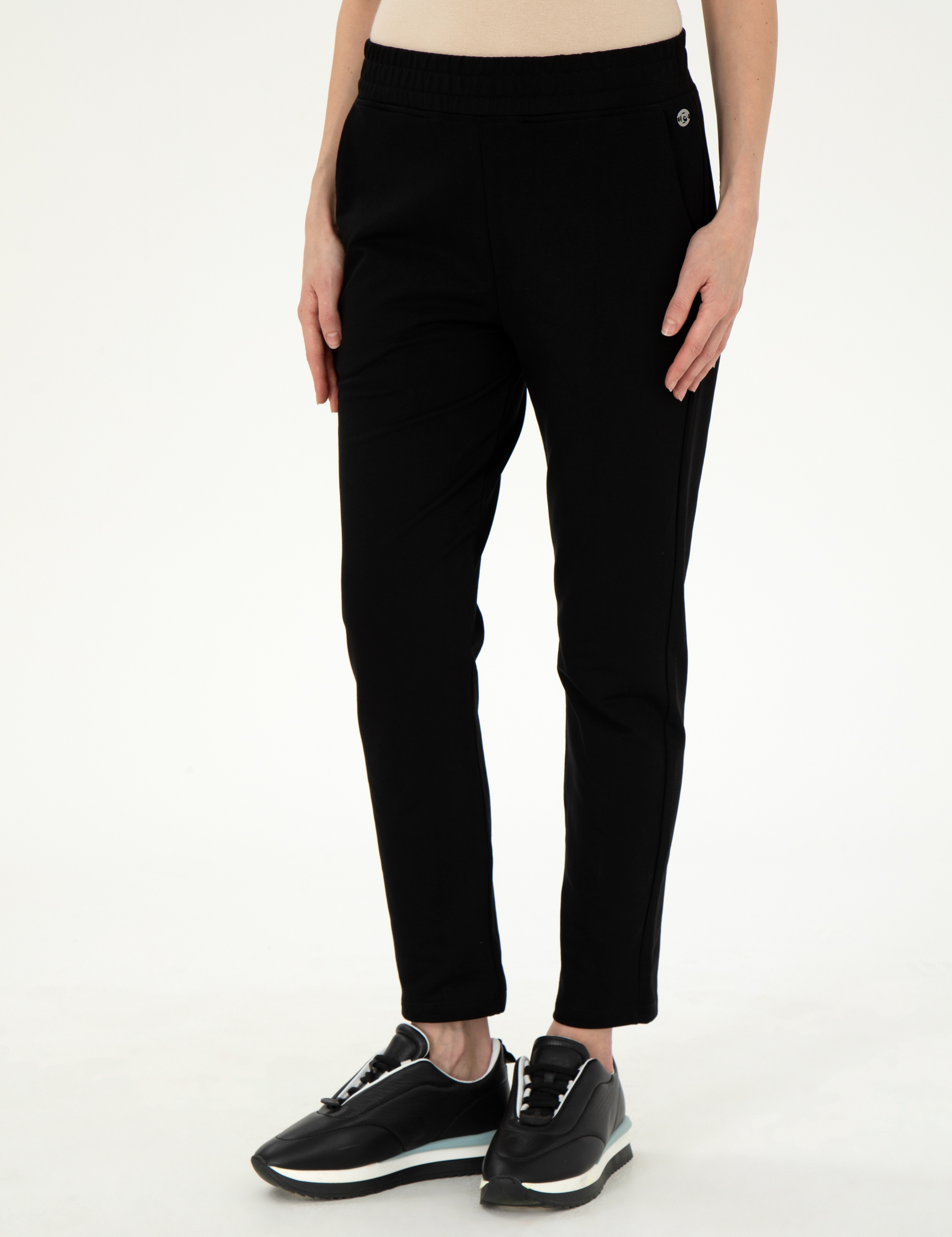 Siyah Regular Fit Eşofman Altı - Image 2