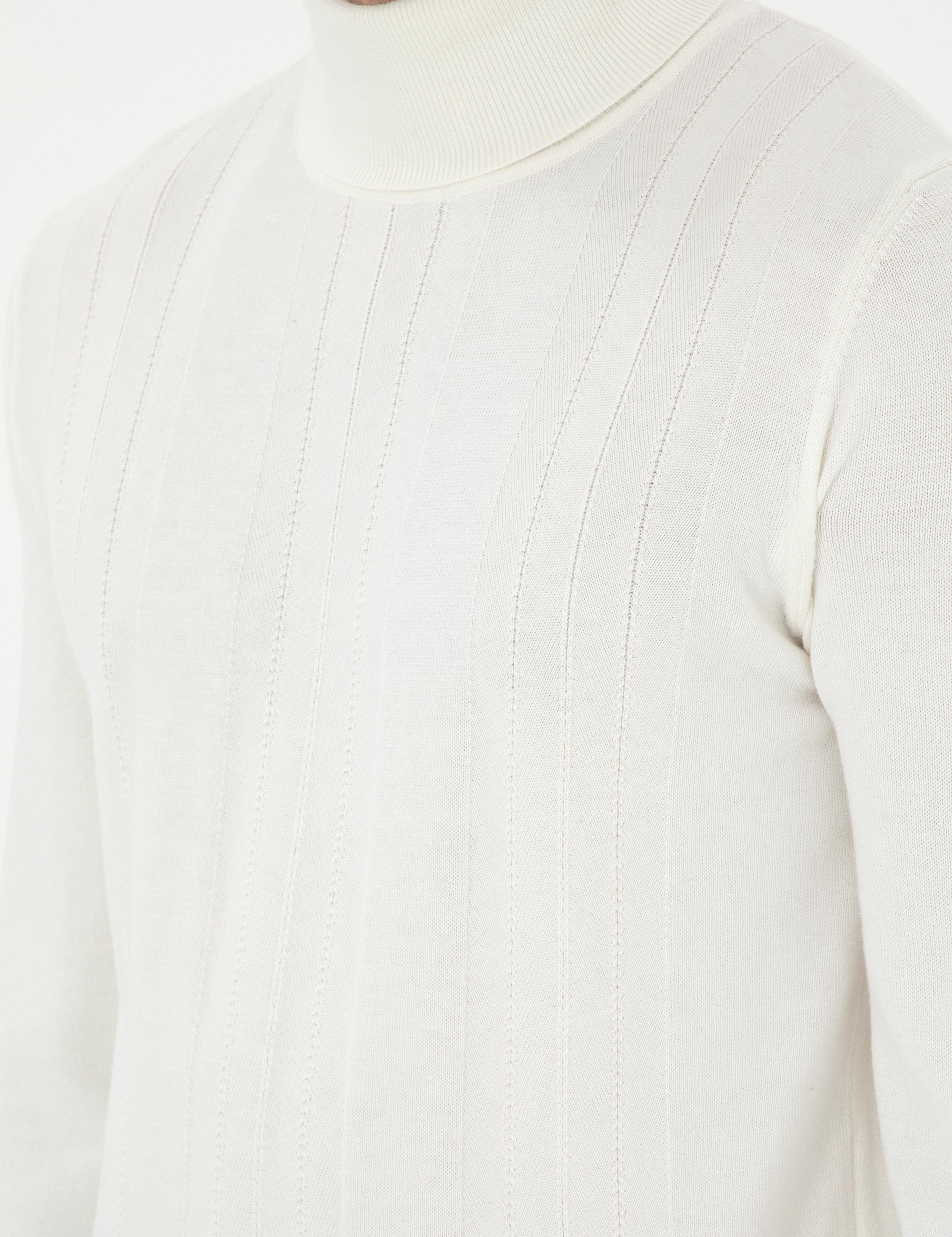 Ekru Slim Fit Balıkçı Yaka Yün Karışımlı Triko Kazak