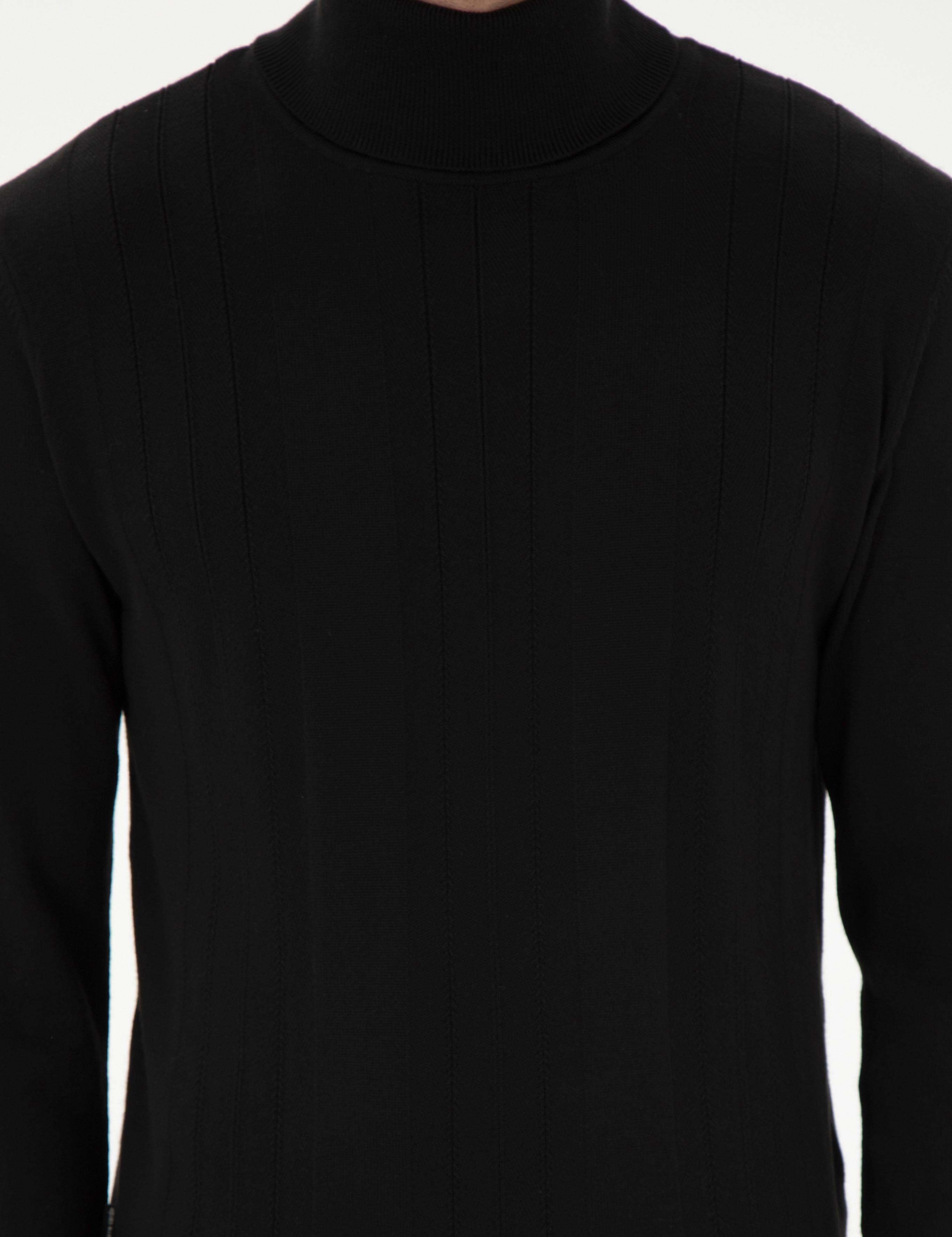 Siyah Slim Fit Balıkçı Yaka Yün Karışımlı Triko Kazak