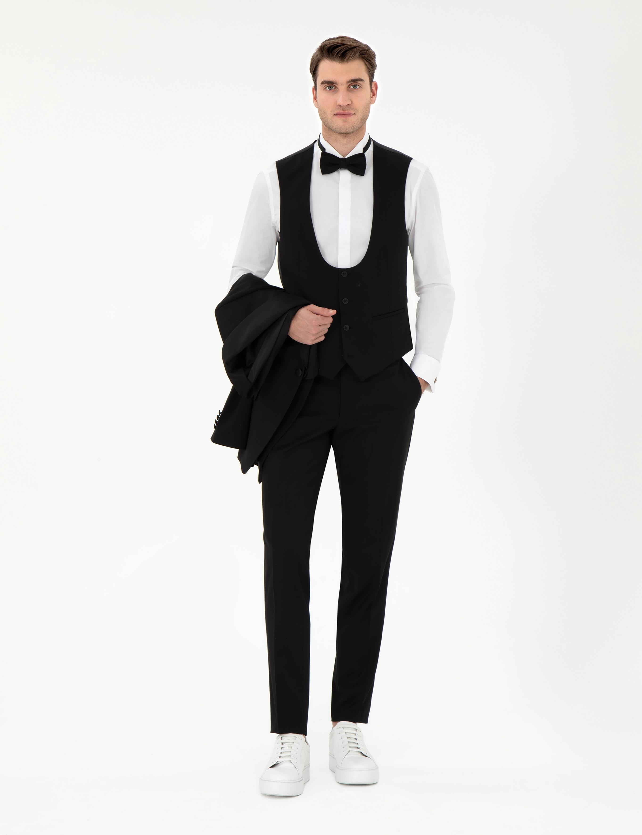 Siyah Ex. Slim Fit Yelekli Smokin