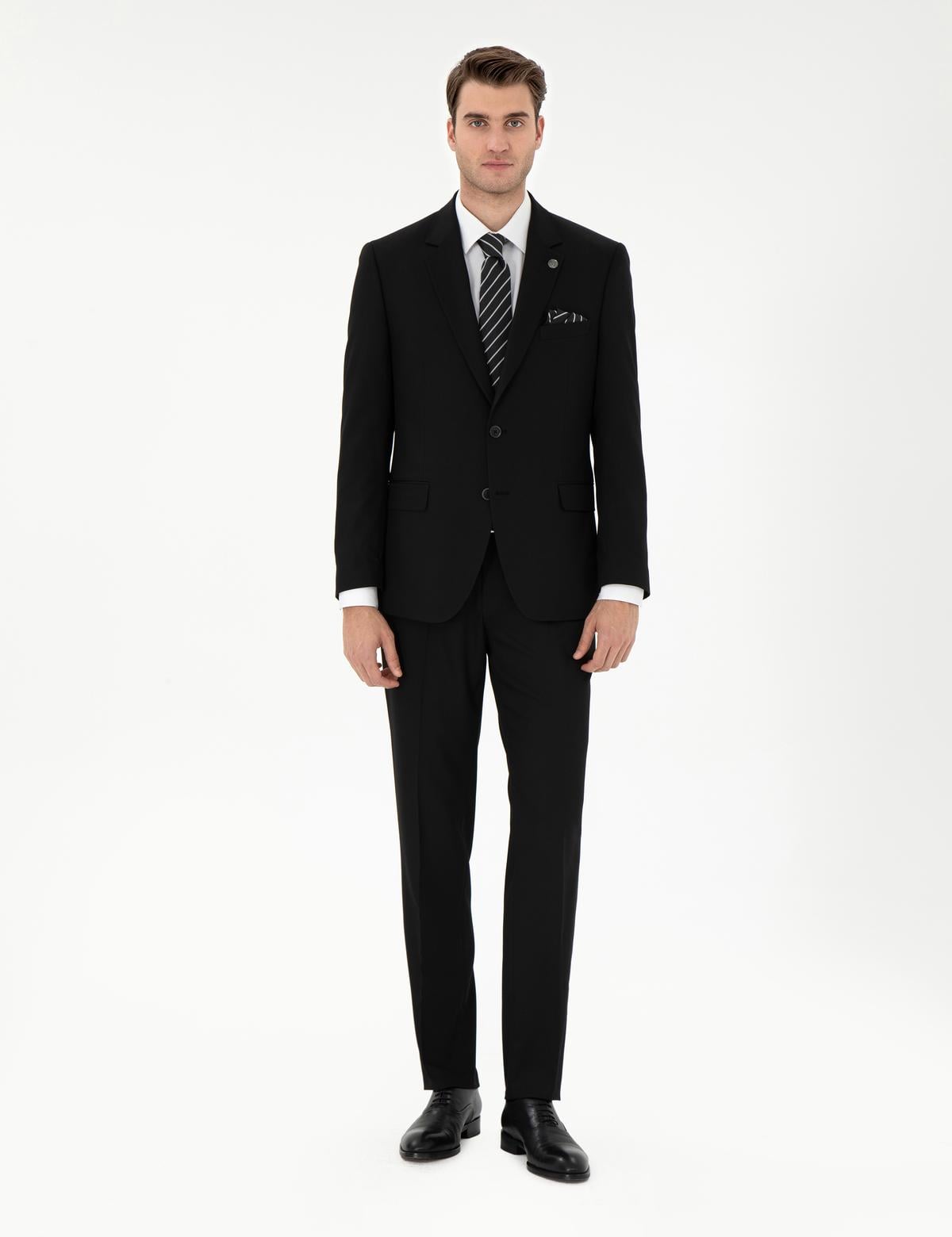 Siyah Slim Fit Takım Elbise