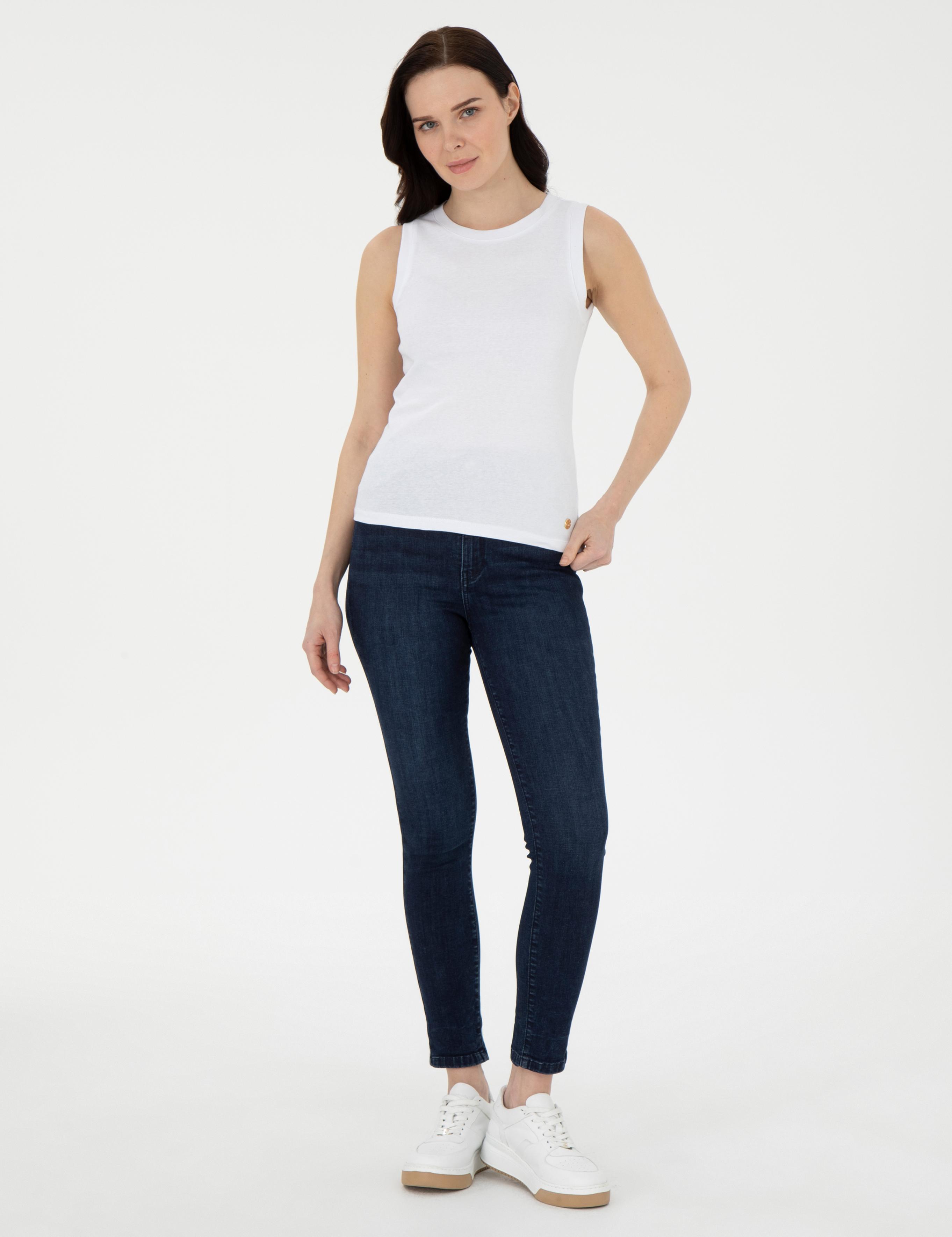 Beyaz Ex. Slim Fit Tişört