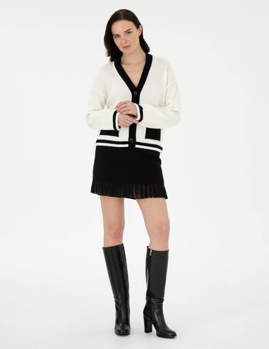 Ekru Comfort Fit Triko Hırka