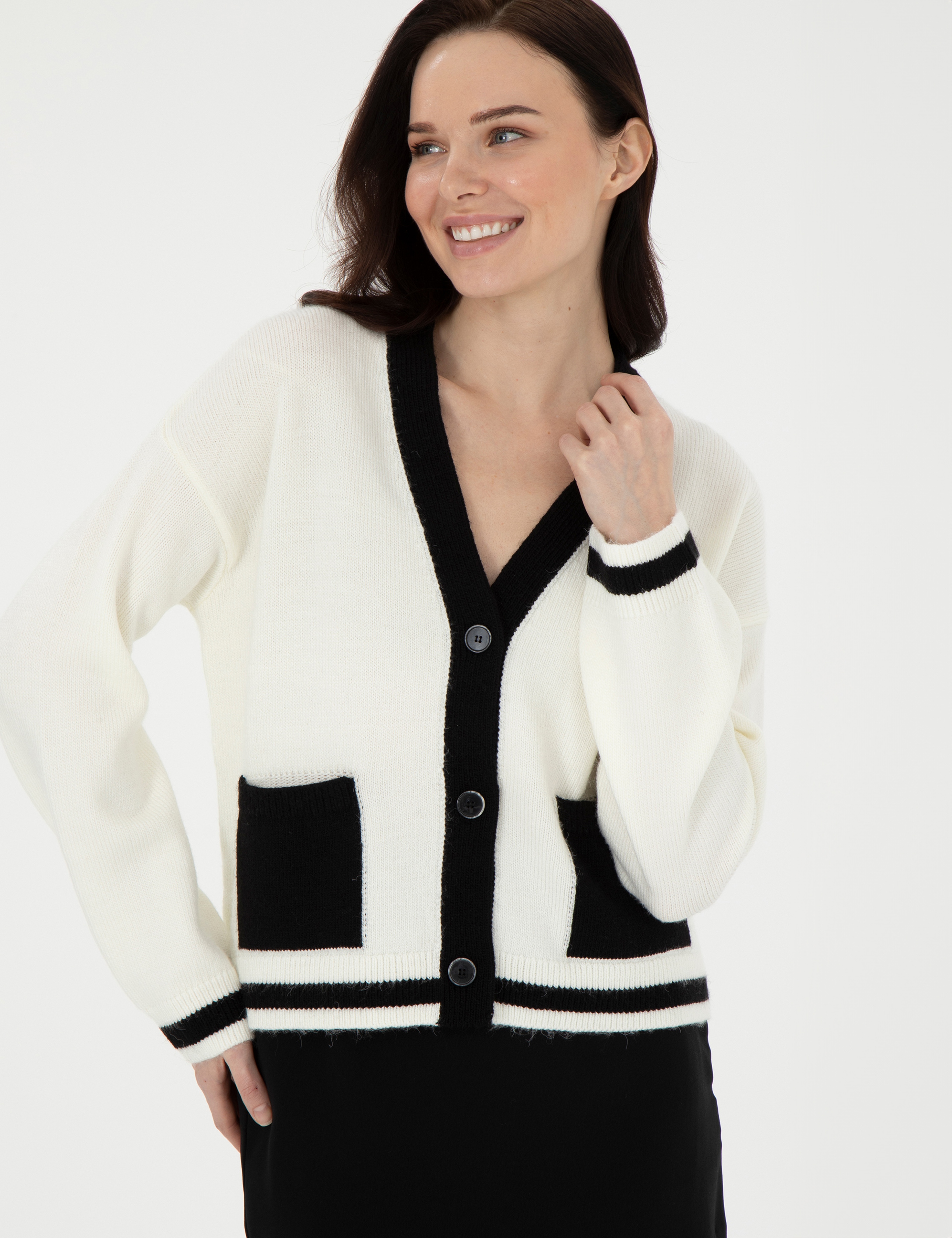 Ekru Comfort Fit Triko Hırka