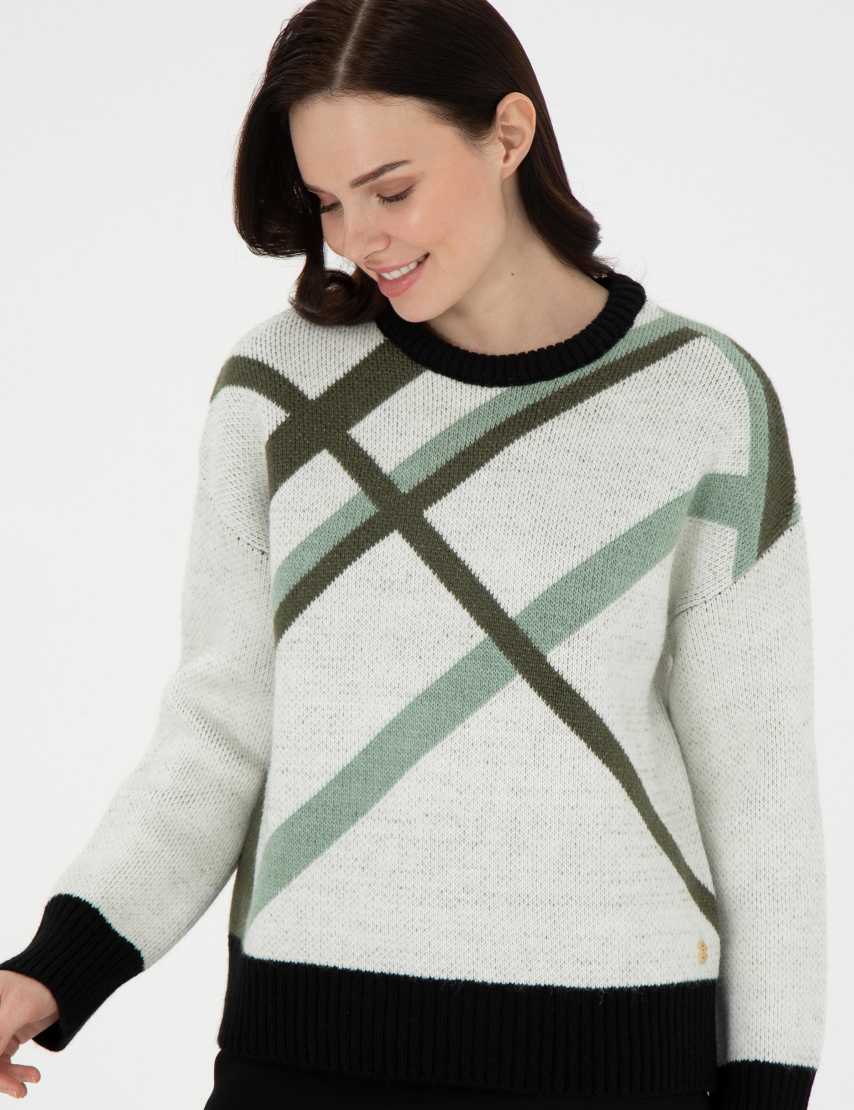 Ekru Comfort Fit Kazak