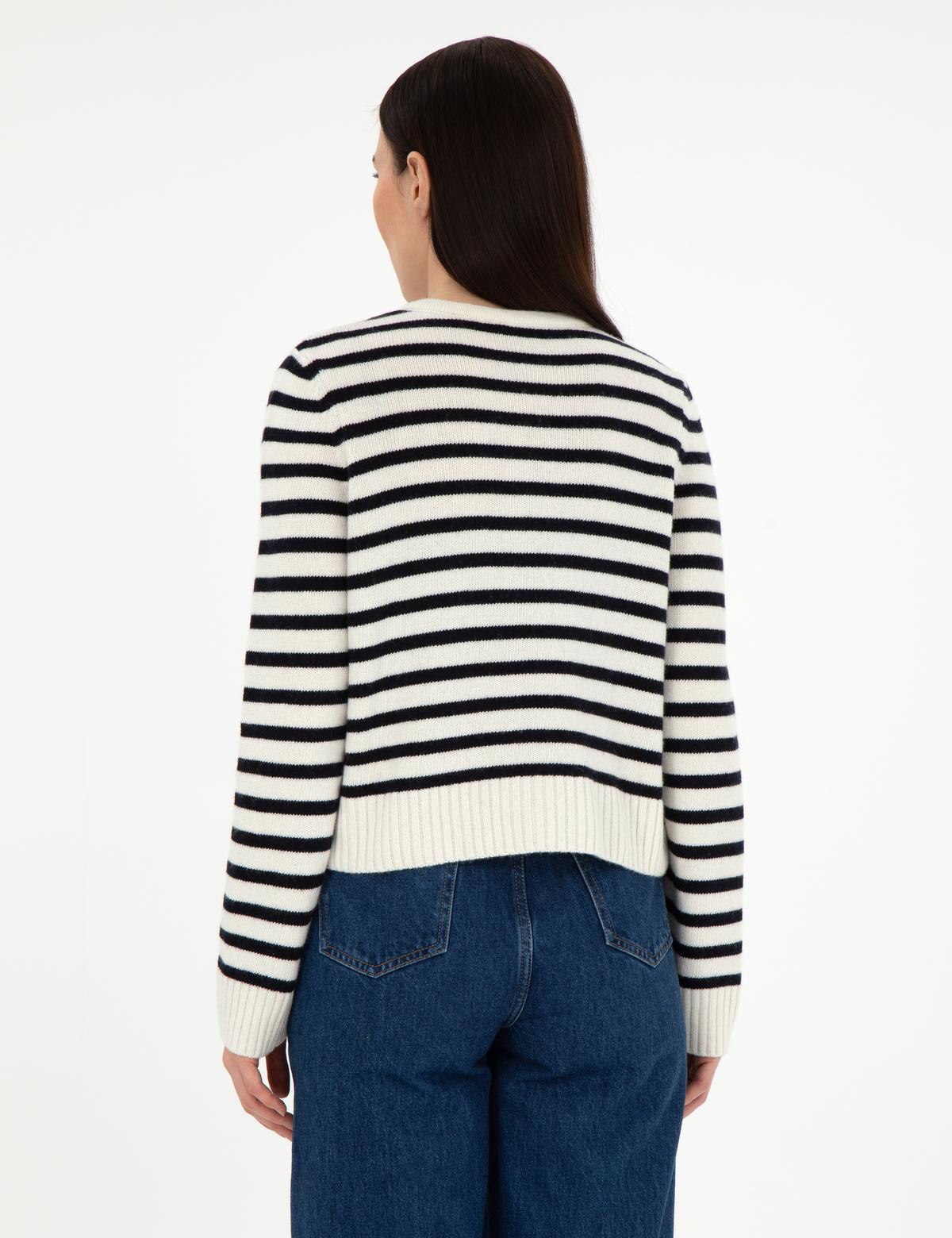 Ekru Crop Top Triko Hırka - 50290550005