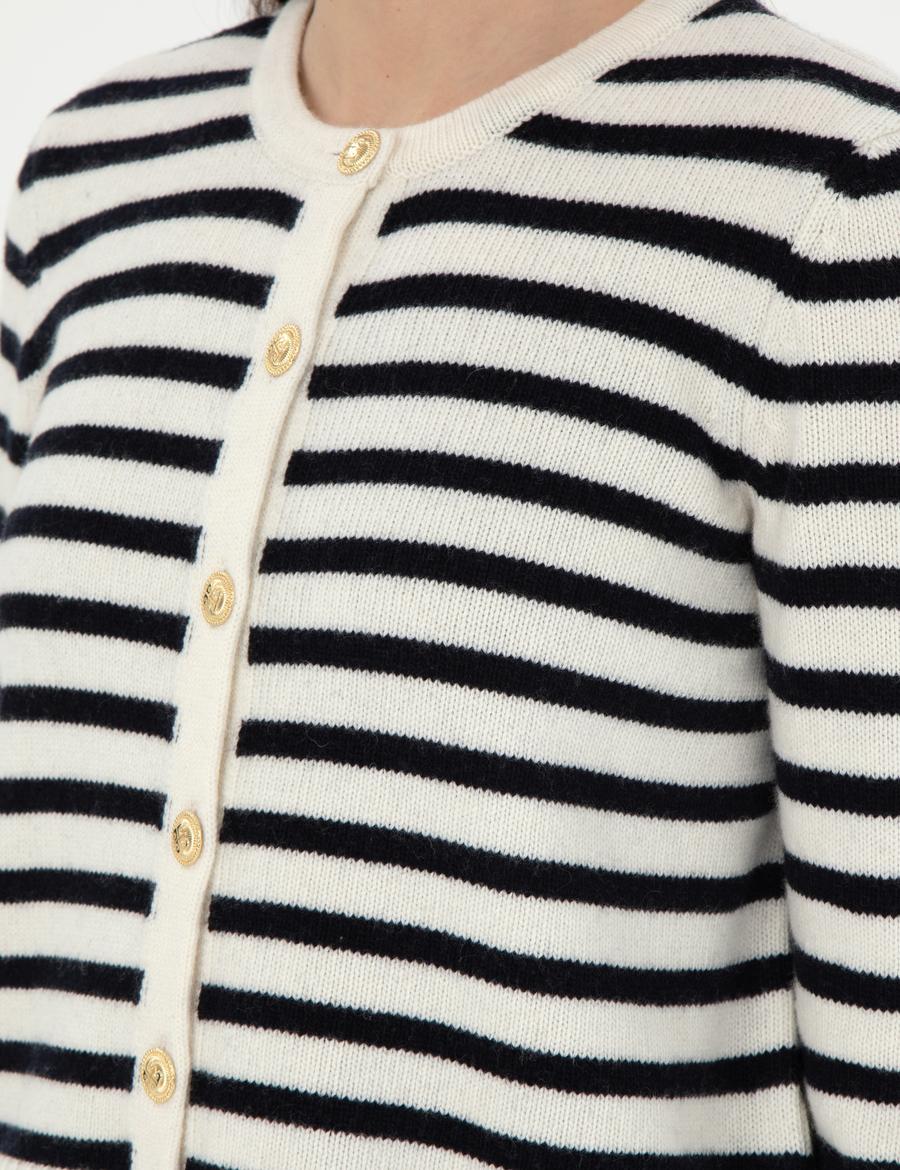 Ekru Crop Top Triko Hırka