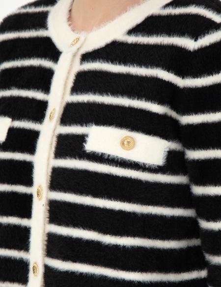 Siyah Crop Top Triko Hırka - 50296328010