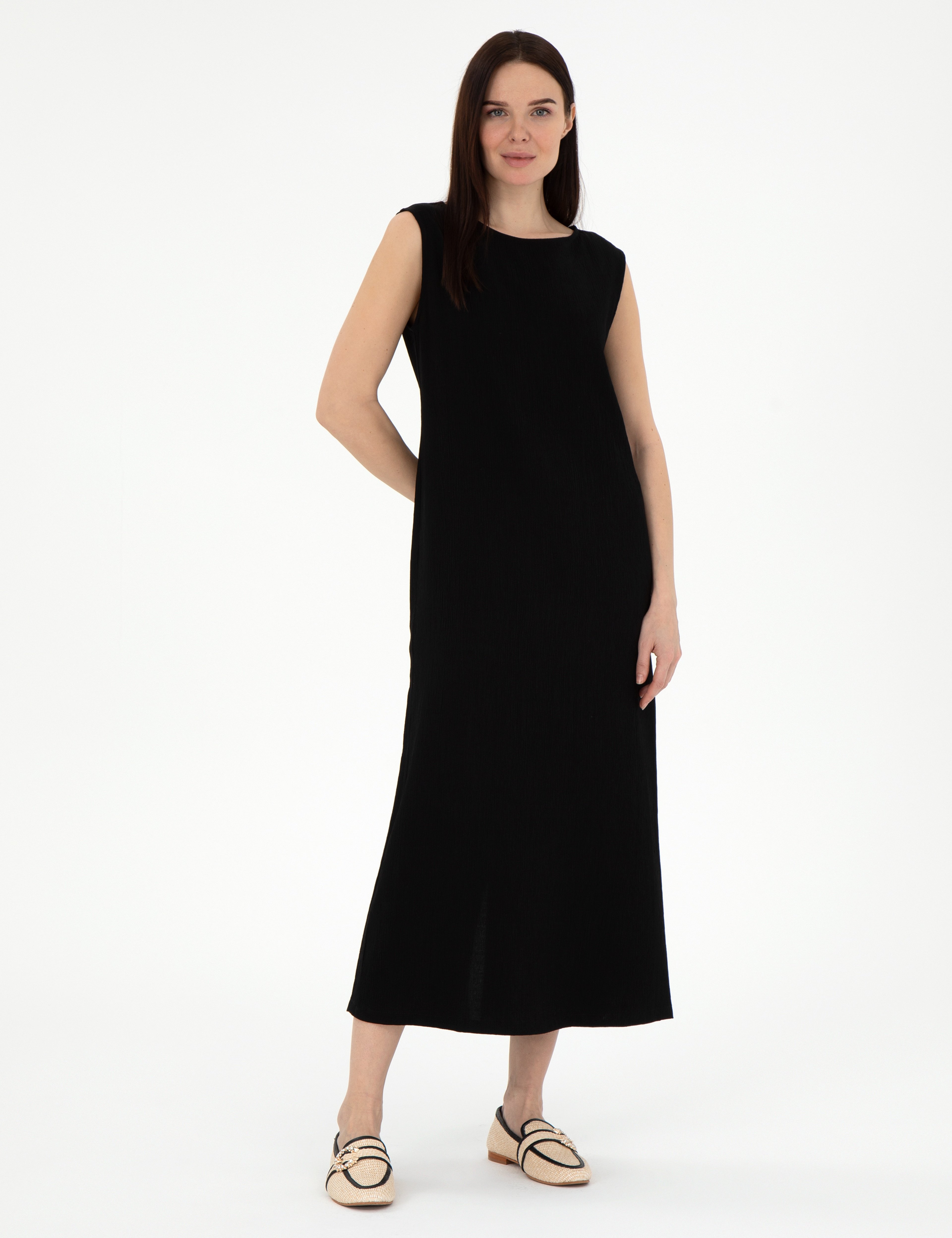 Siyah Regular Fit Dokuma Elbise