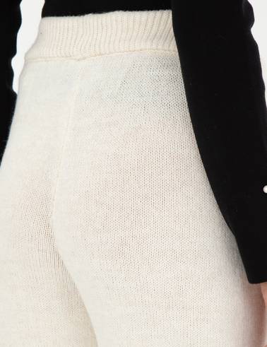 Ekru Loose Fit Triko Pantolon