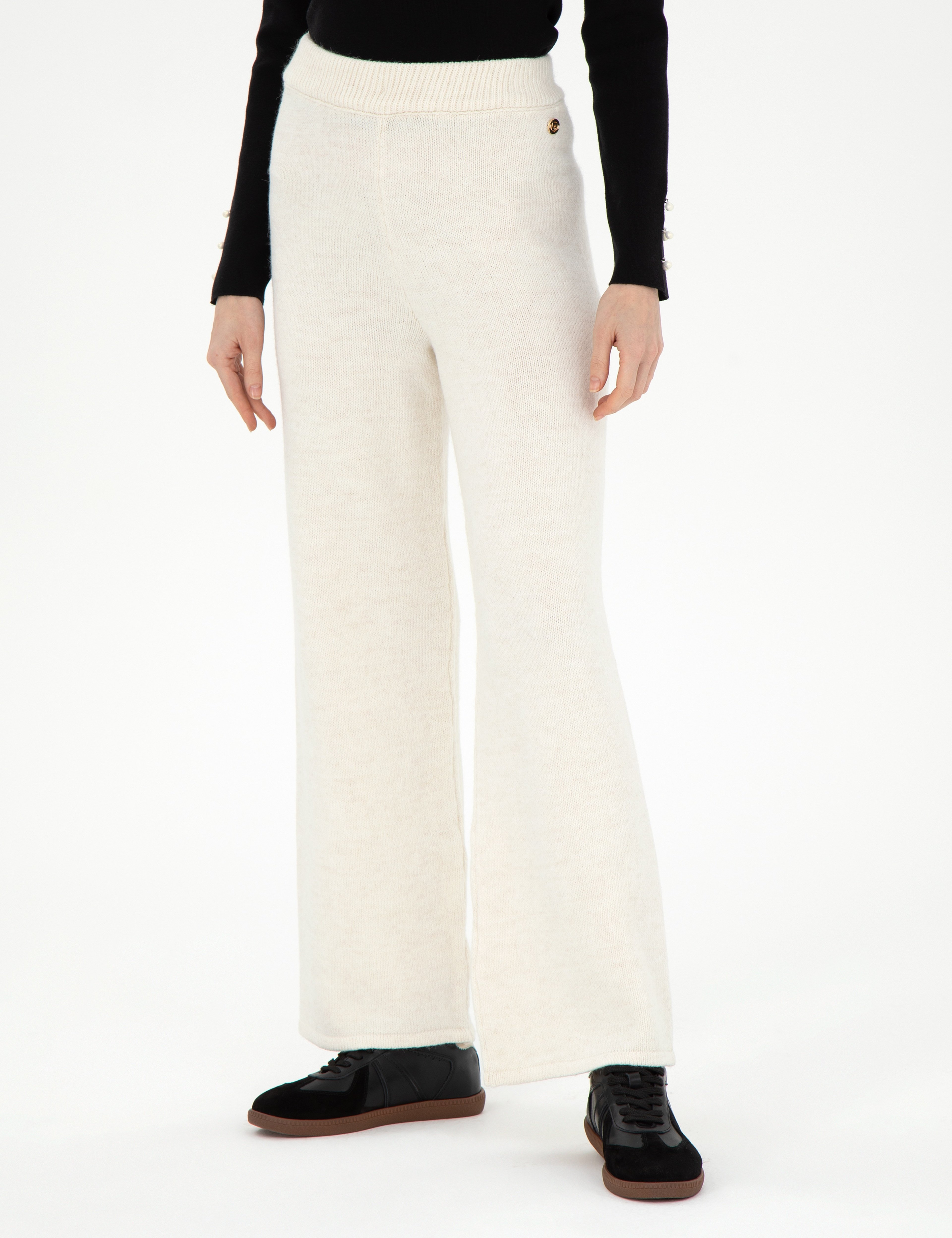 Ekru Loose Fit Triko Pantolon