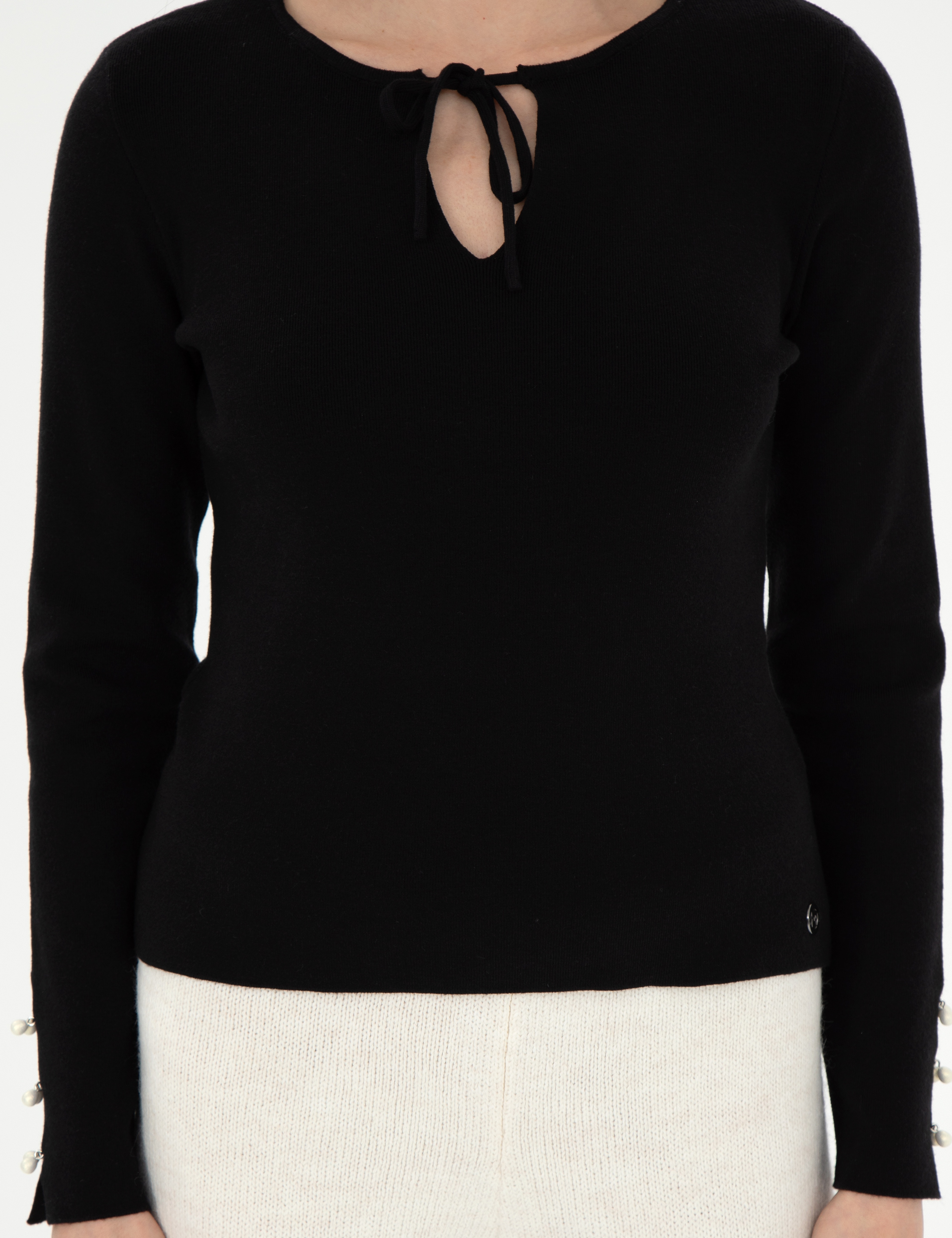 Siyah Slim Fit Kazak