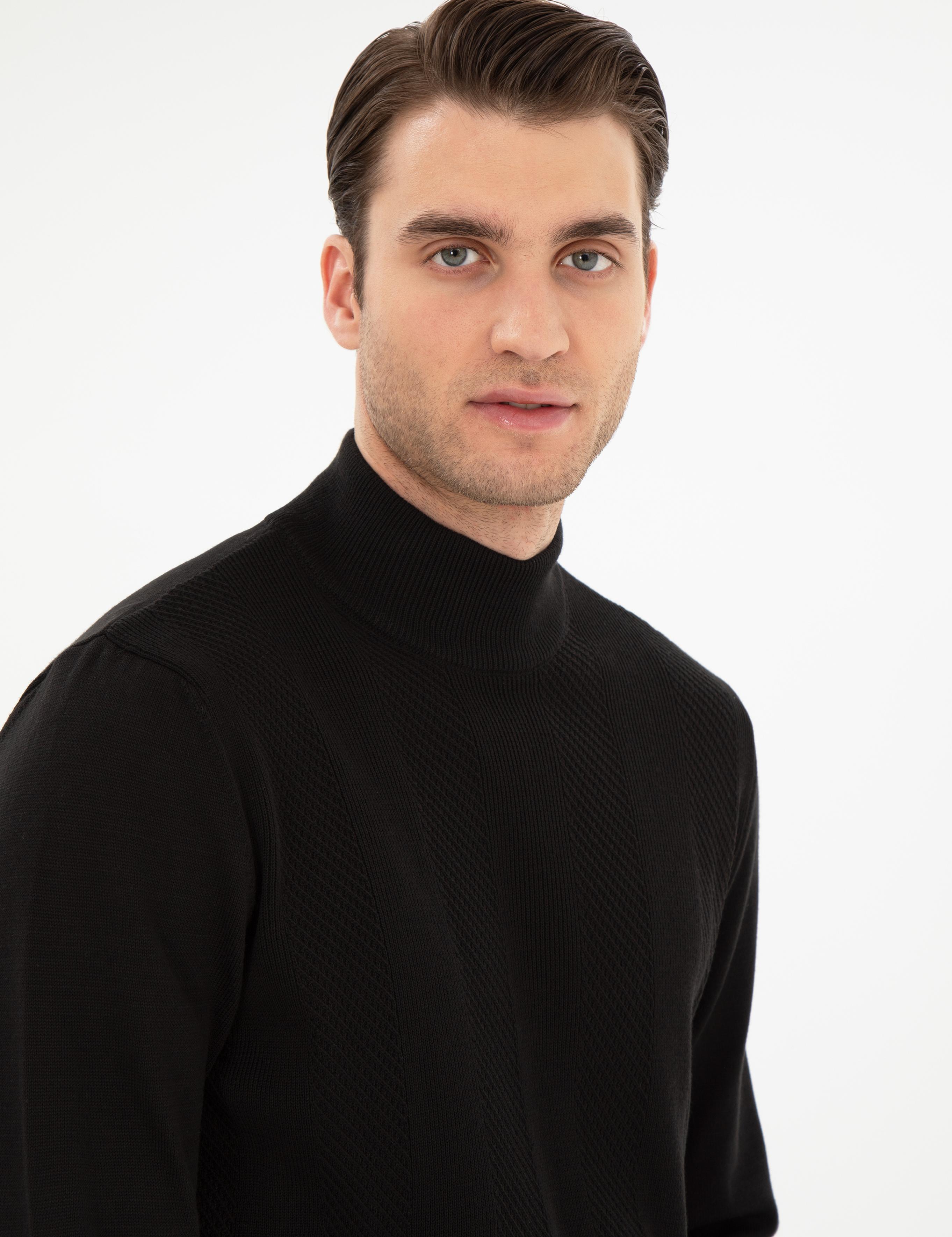 Siyah Slim Fit Yarım Balıkçı Triko Kazak