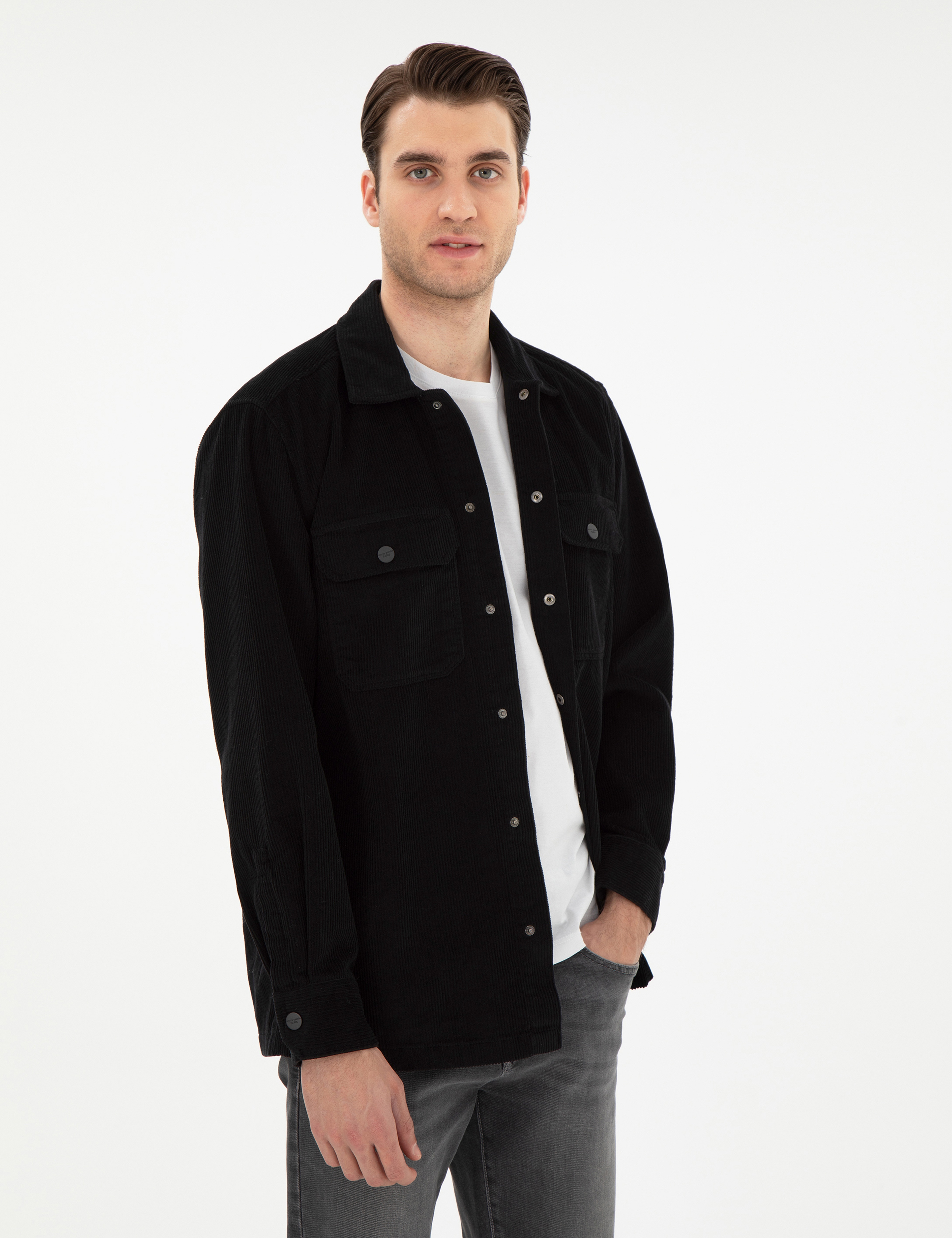Siyah Klasik Yaka Çift Cepli Oversize Gömlek Ceket - Image 3