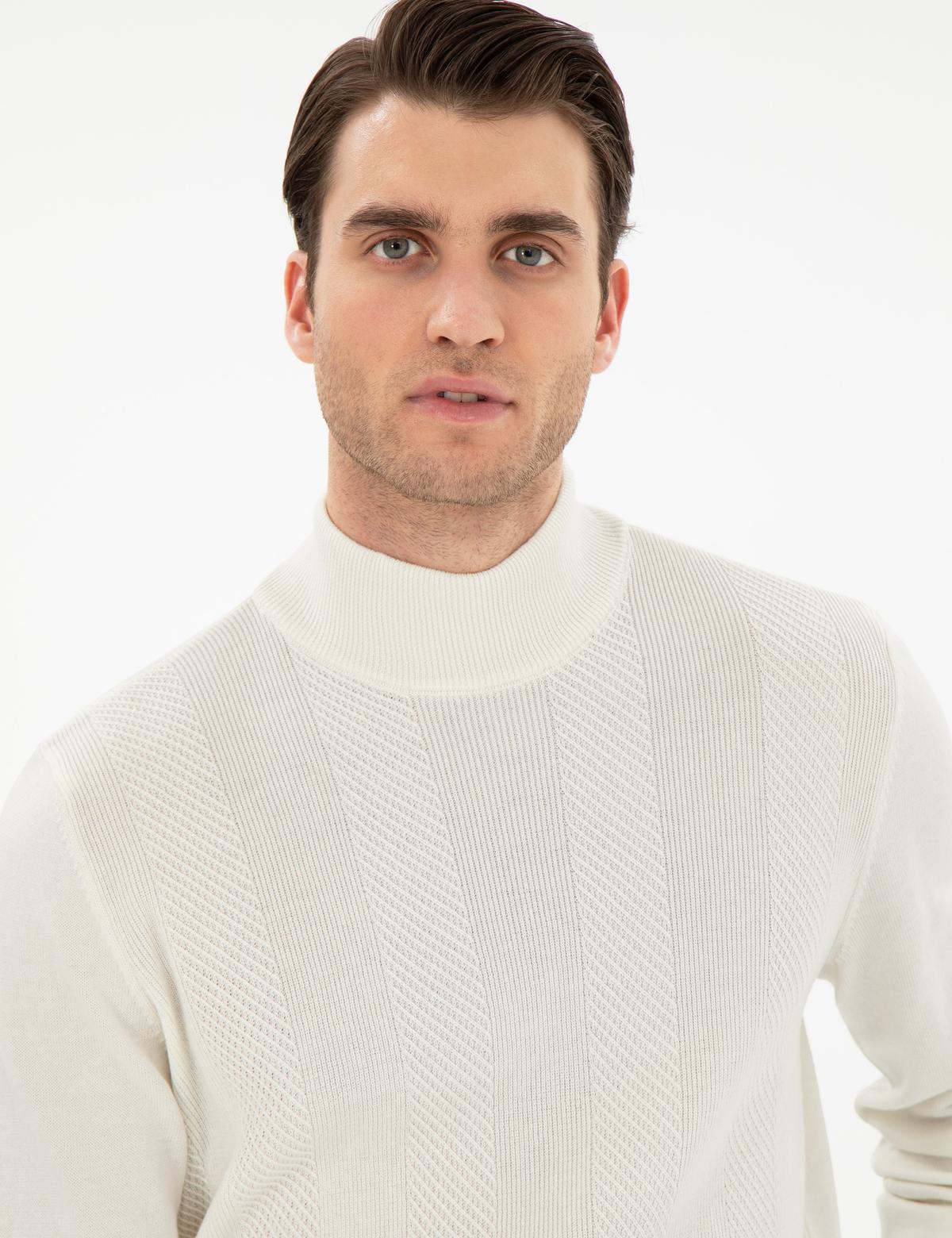 Ekru Slim Fit Yarım Balıkçı Triko Kazak - 50300498007