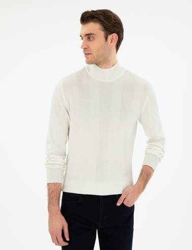 Ekru Slim Fit Yarım Balıkçı Triko Kazak