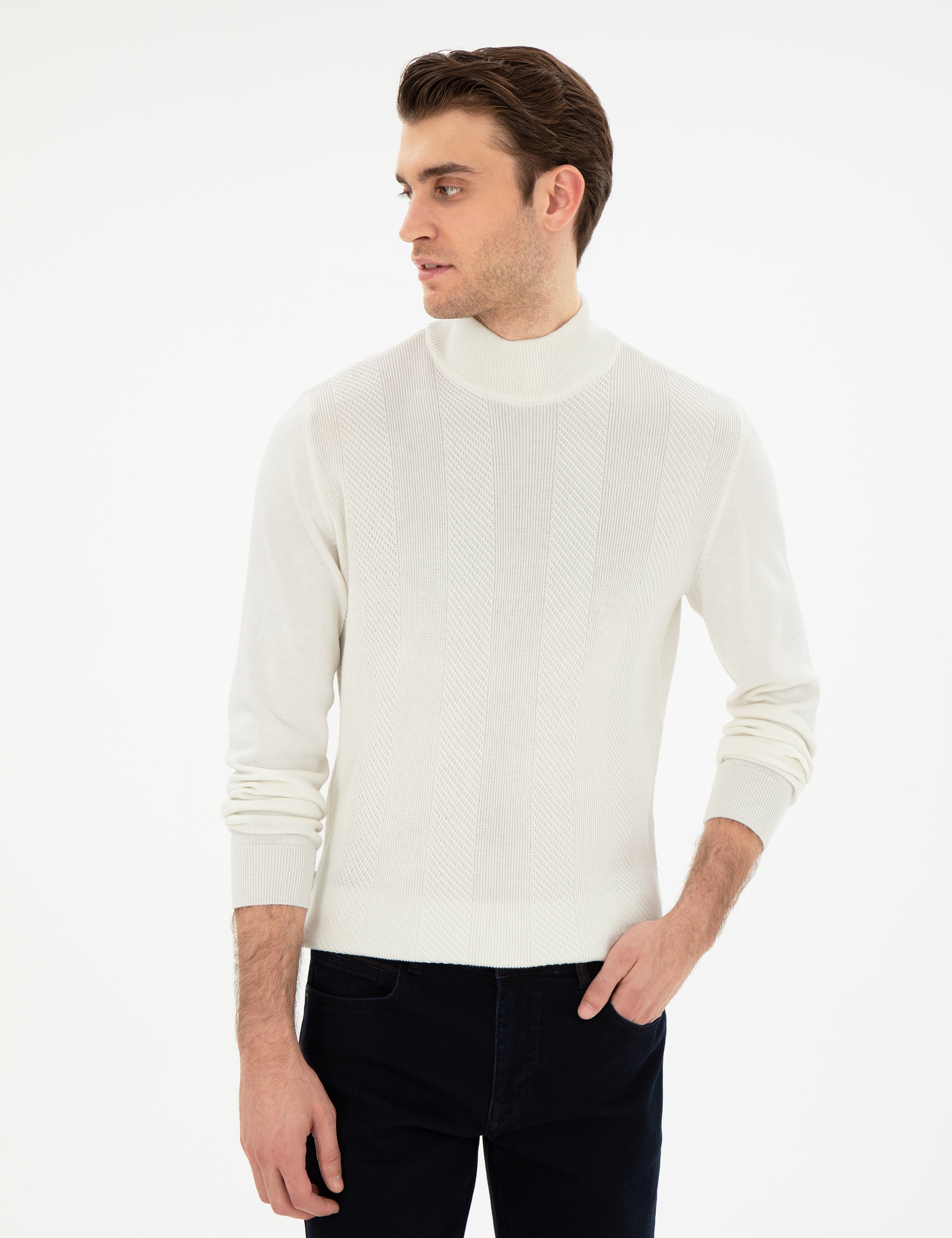 Ekru Slim Fit Yarım Balıkçı Triko Kazak - Image 3