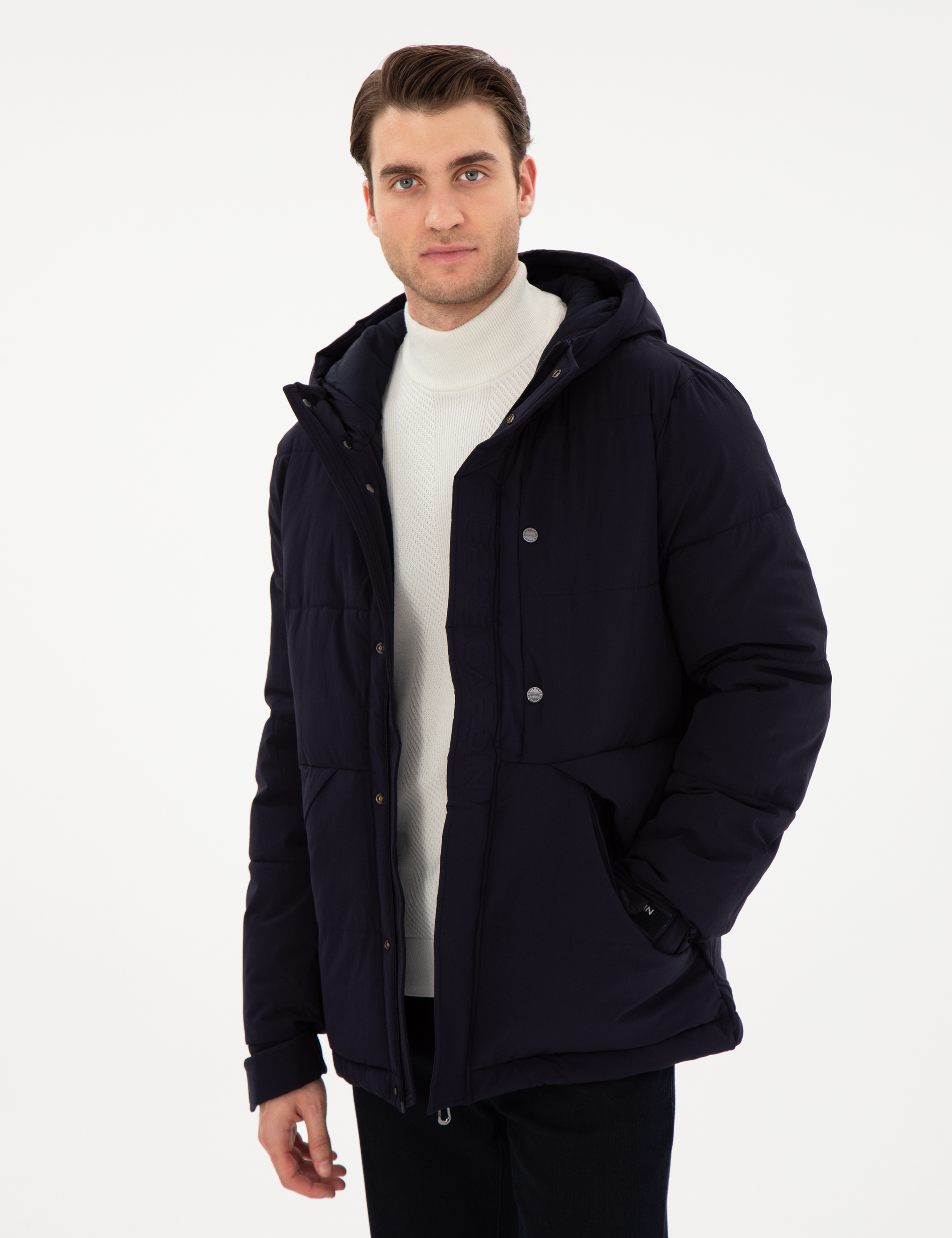 Lacivert Regular Fit Mont