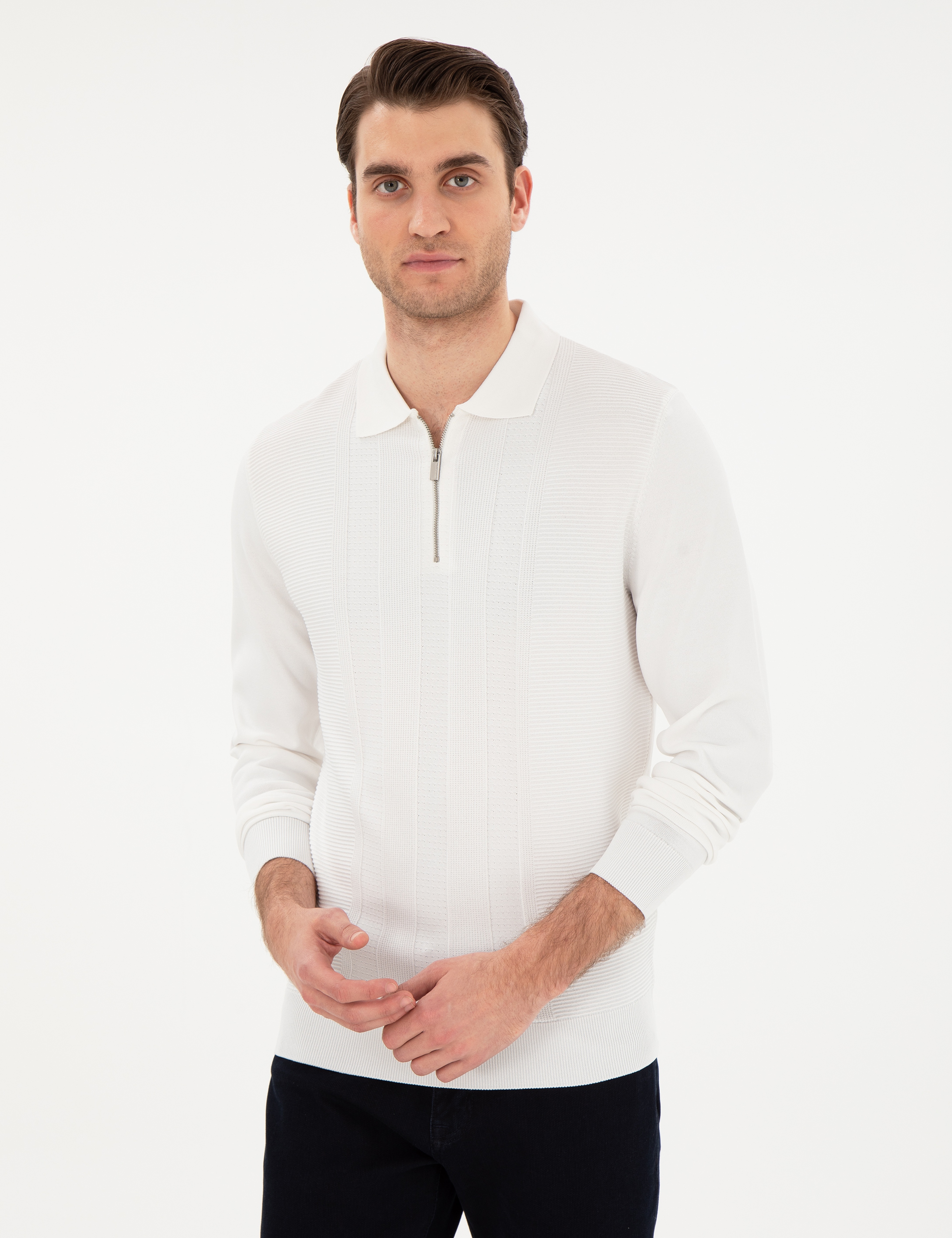 Ekru Regular Fit Fermuarlı Polo Yaka Triko Kazak