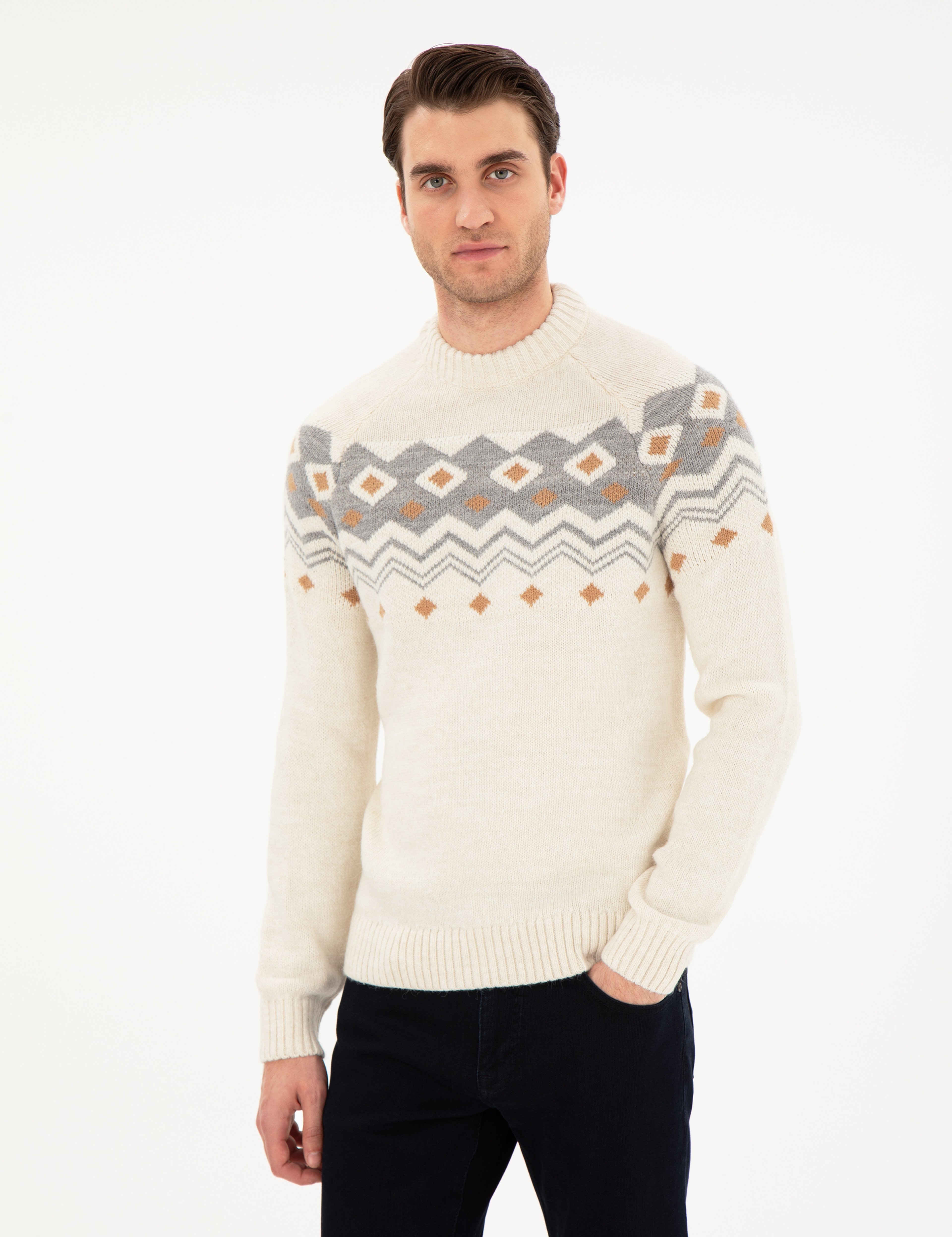 Ekru Slim Fit Çeyrek Yaka Triko Kazak - Image 3