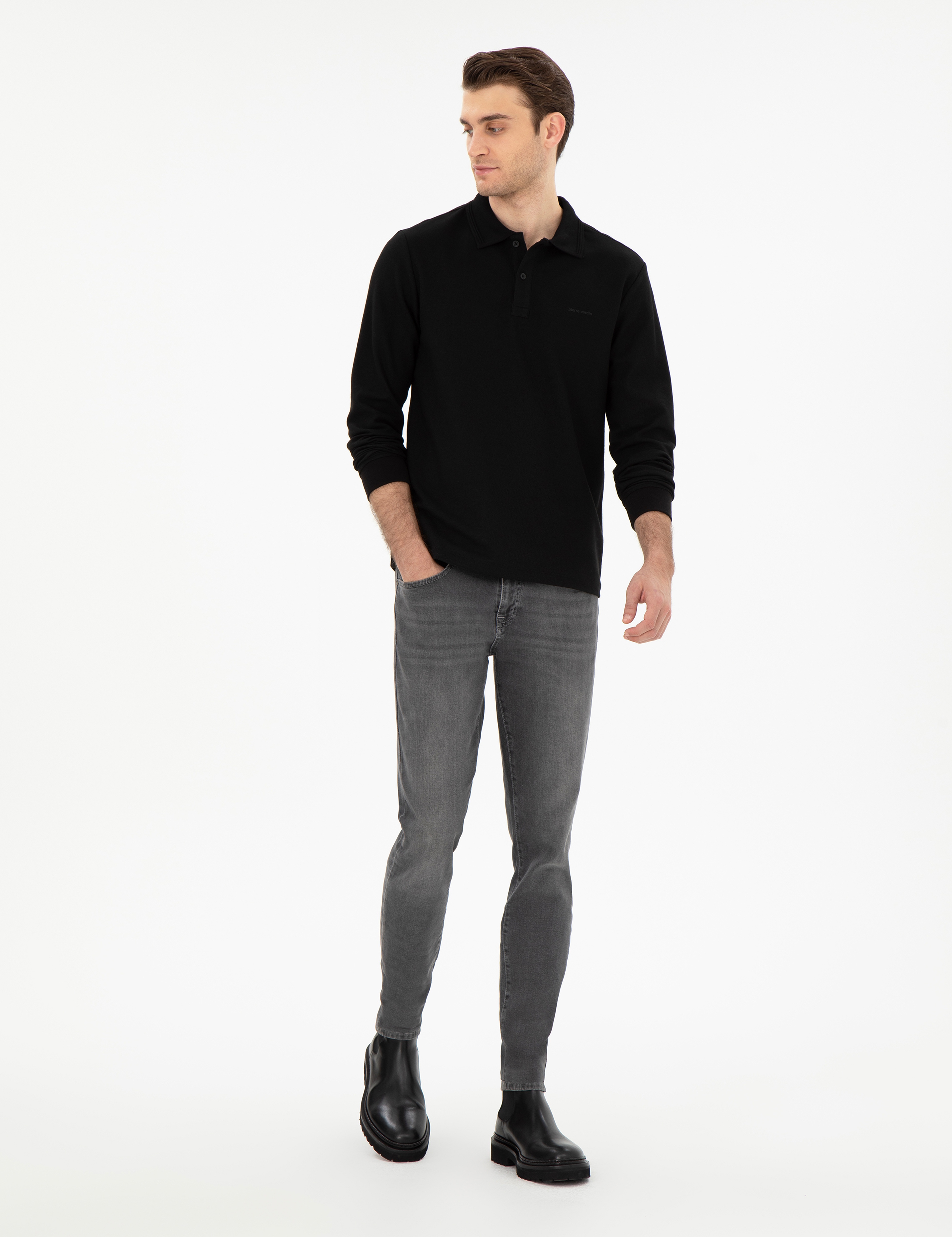 Siyah Slim Fit Kıvrılmaz Yaka Sweatshirt - Image 4