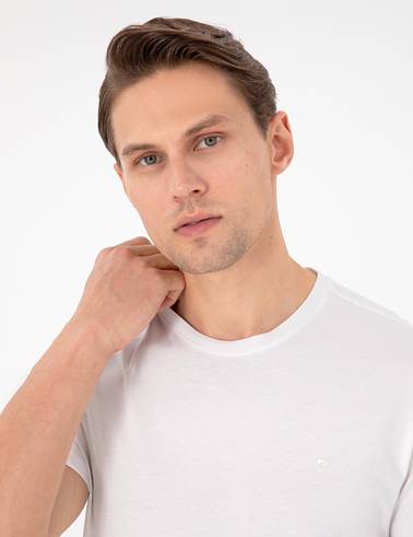 Ekru Slim Fit %100 Pamuk Bisiklet Yaka Basic Tişört