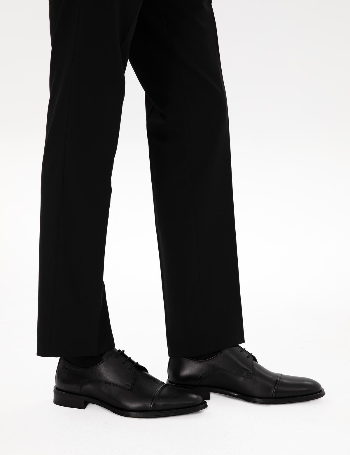 Siyah Ayakkabı - 50304631006