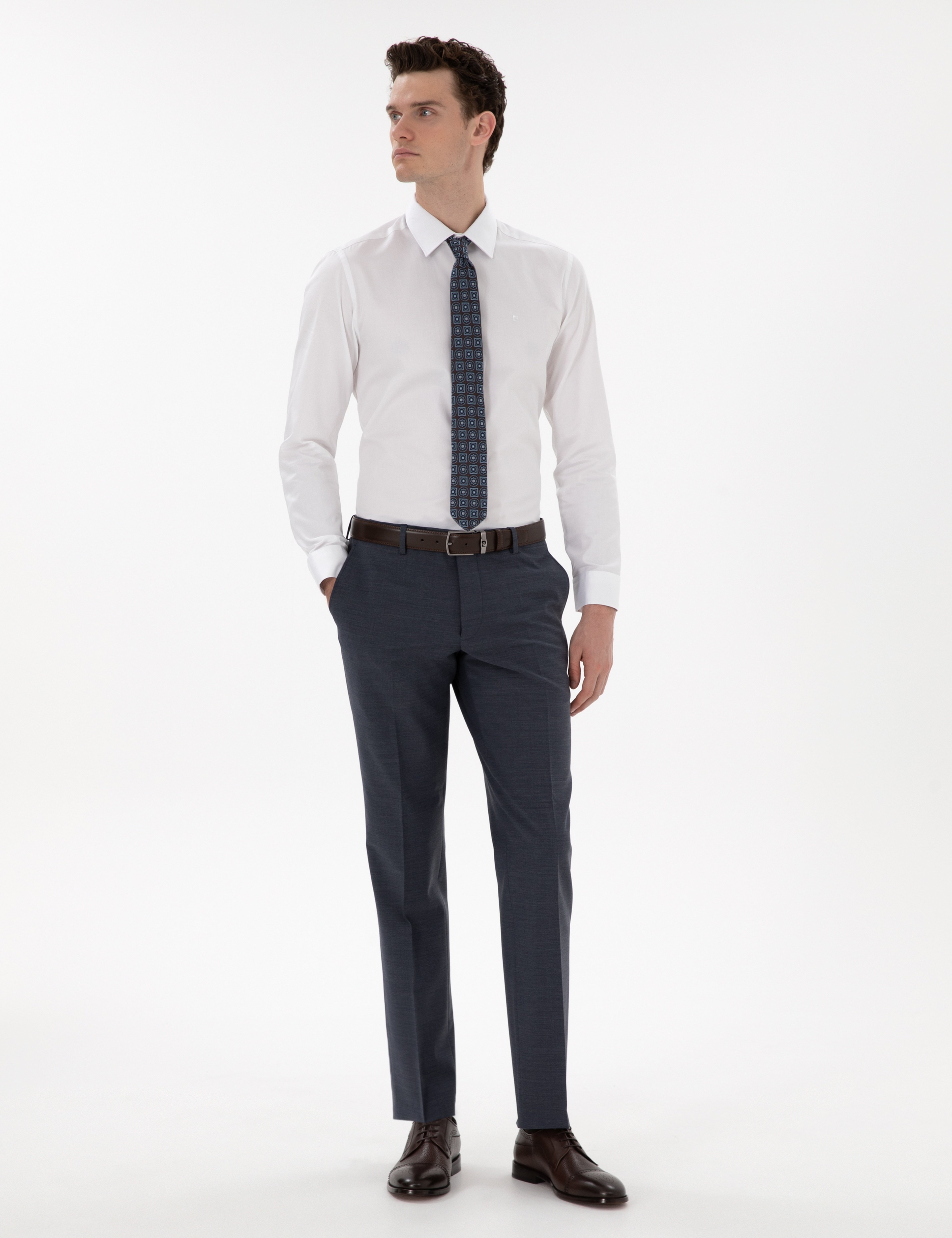 Beyaz %100 Pamuk Parlak Saten Slim Fit Uzun Kollu Basic Gömlek - Image 4