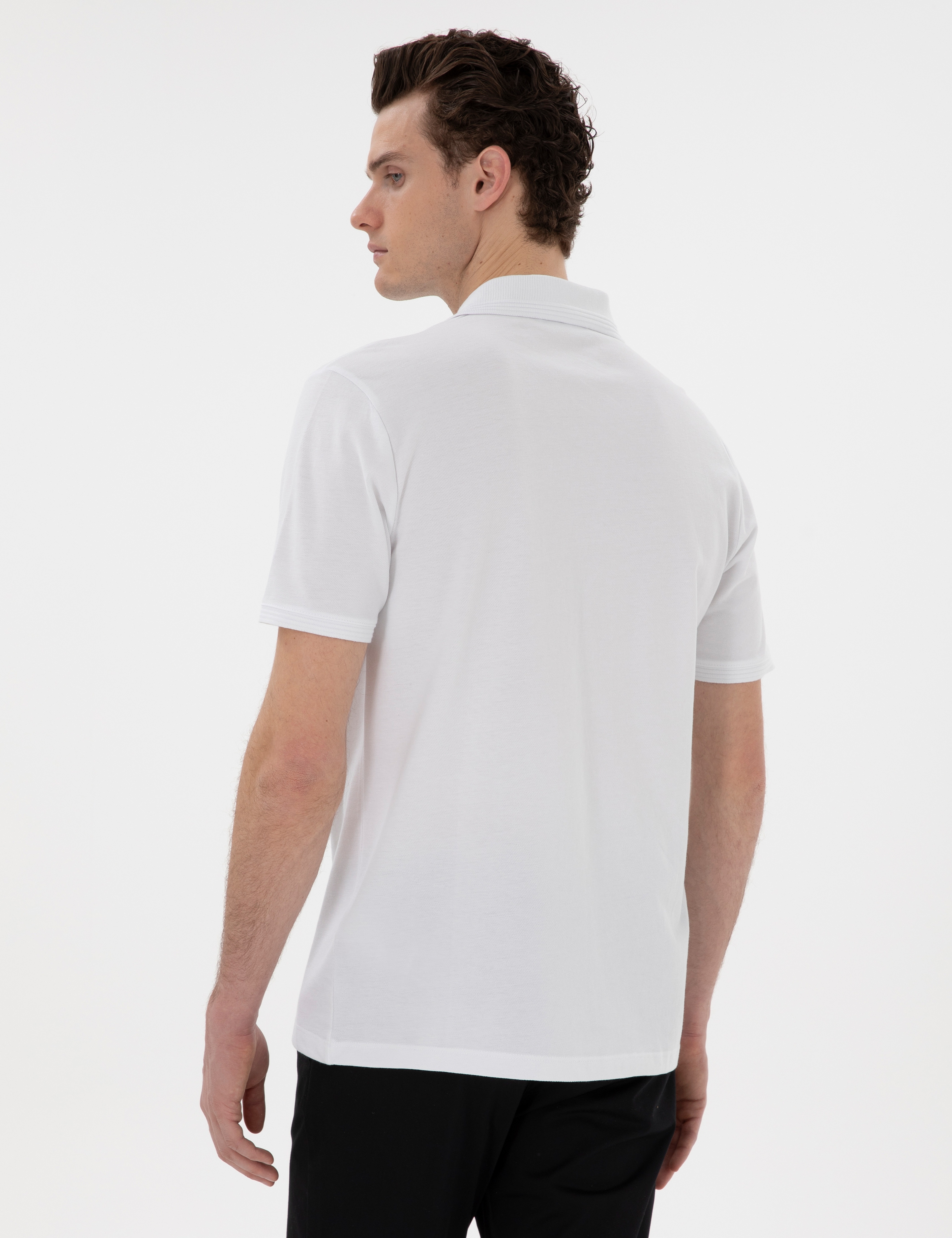 Beyaz Regular Fit Kıvrılmaz Polo Yaka Basic Tişört - Image 5