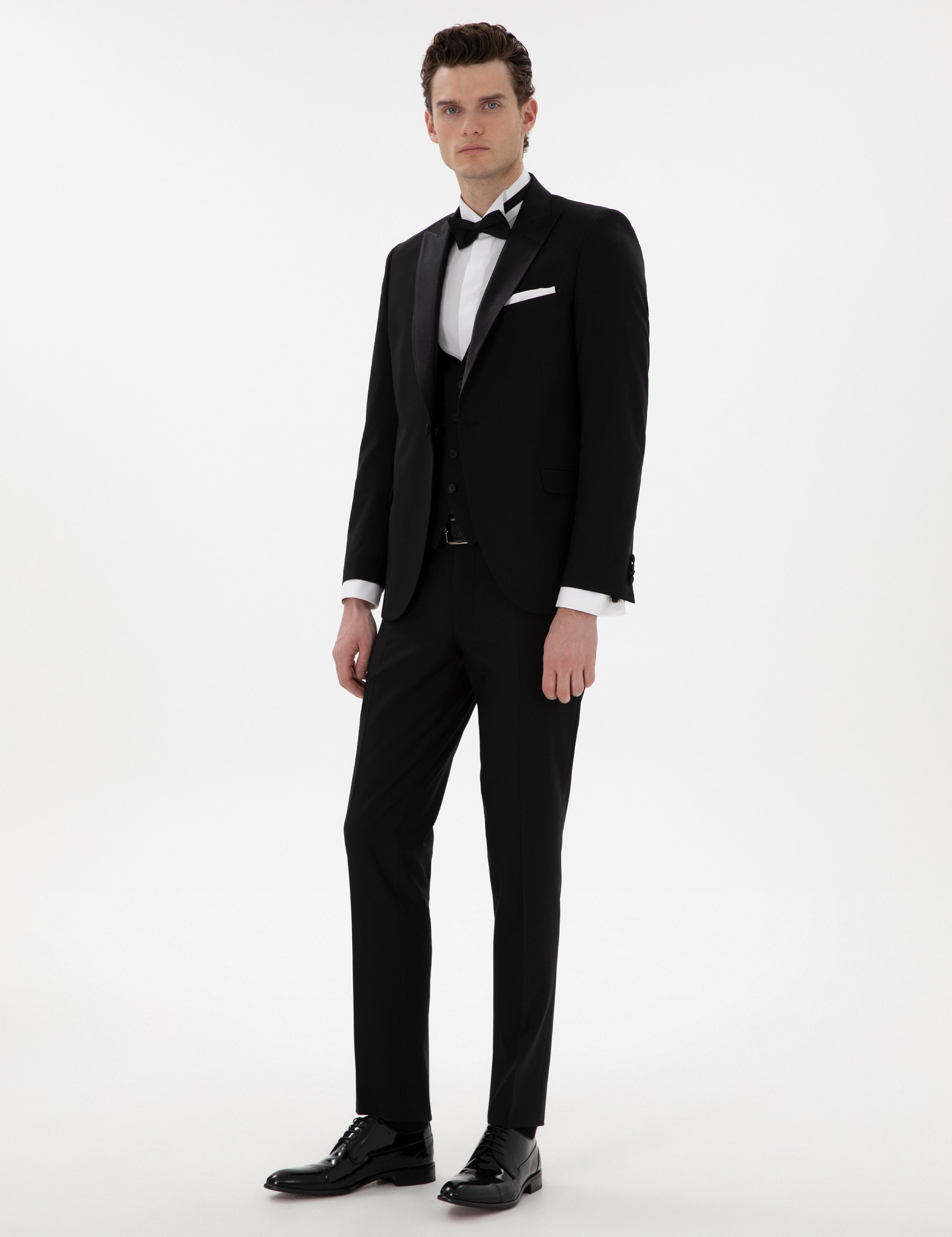 Siyah Ex. Slim Fit Yelekli Smokin