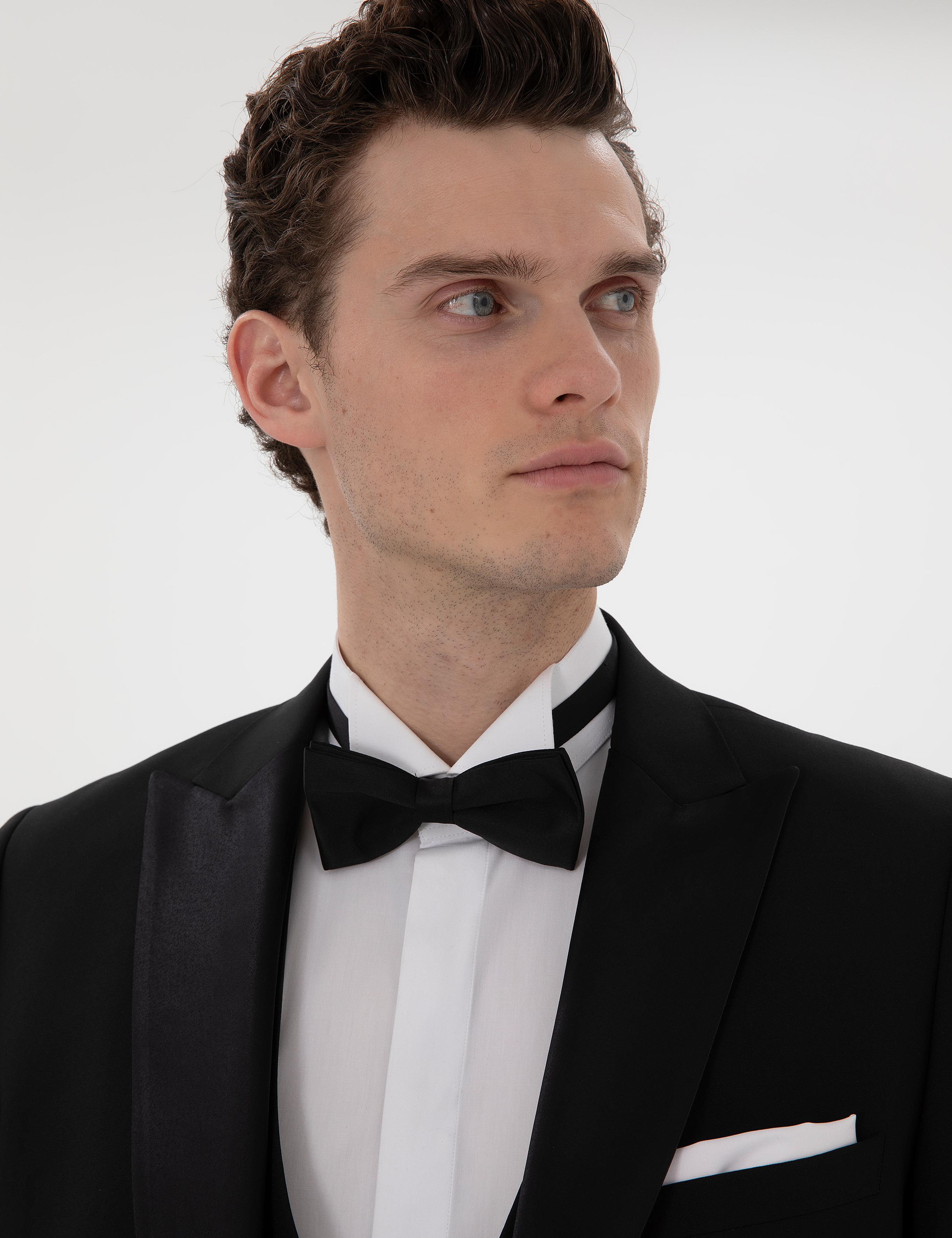 Siyah Ex. Slim Fit Yelekli Smokin